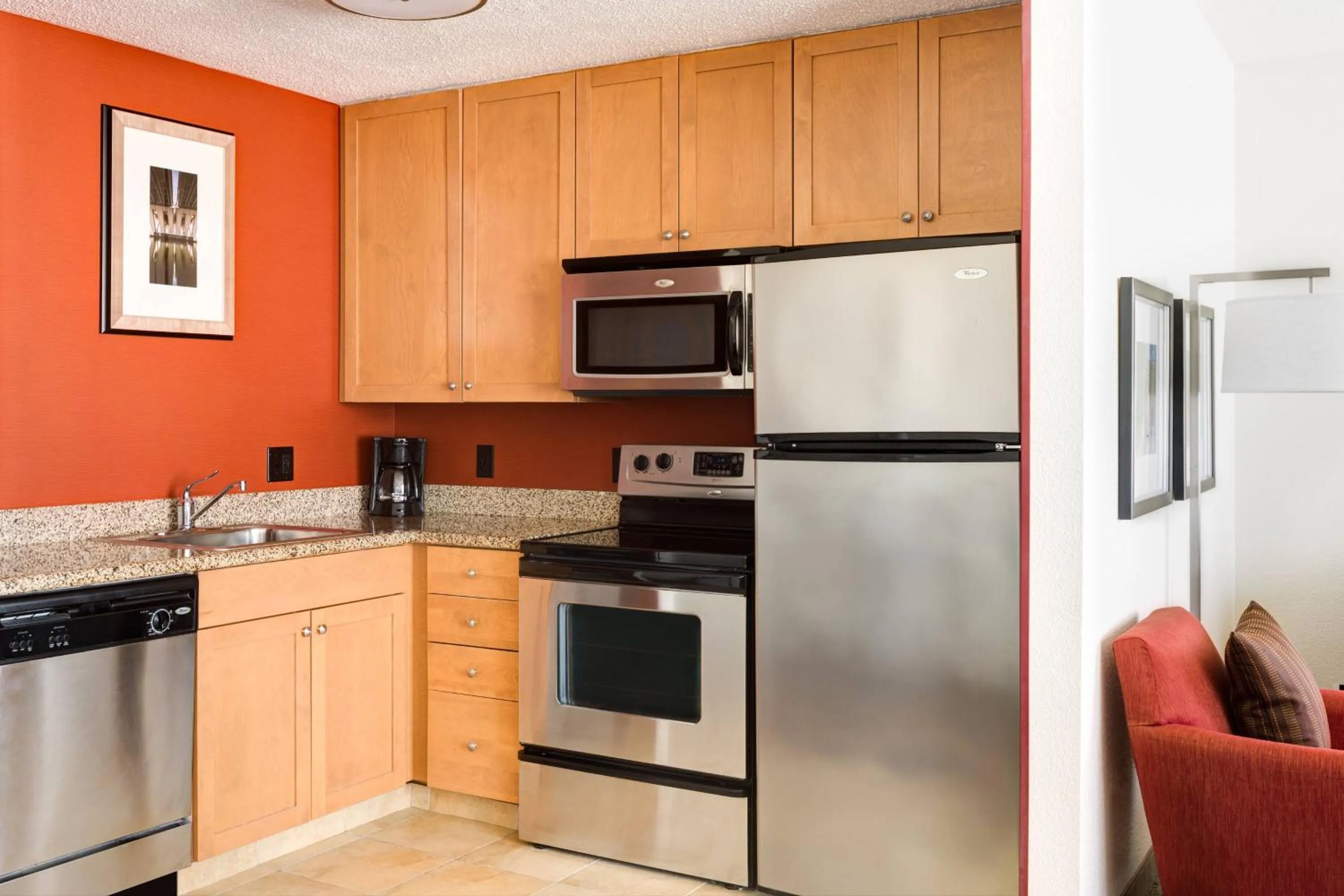 Kitchen or kitchenette in Residence Inn by Marriott National Harbor Washington, D.C. Area