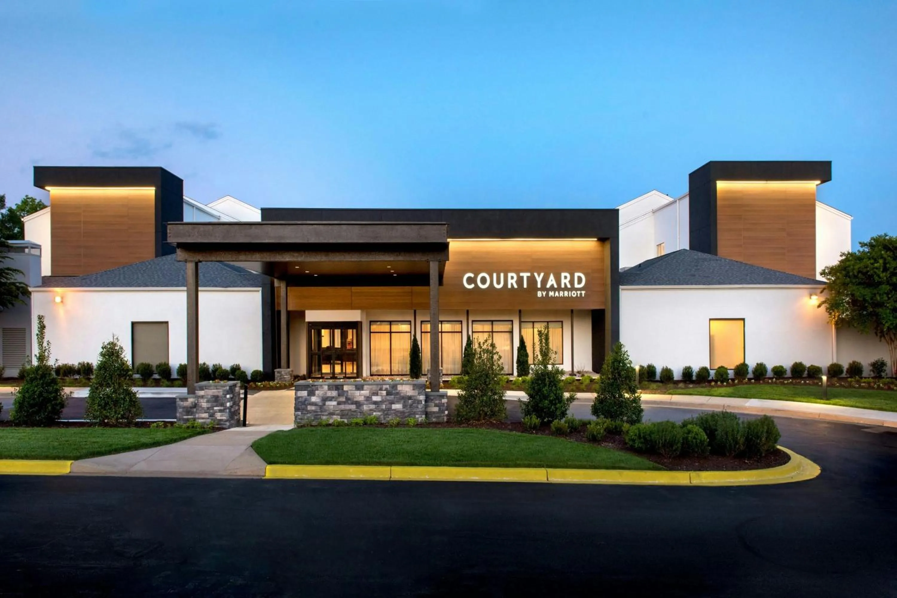 Property building in Courtyard by Marriott Silver Spring North/White Oak