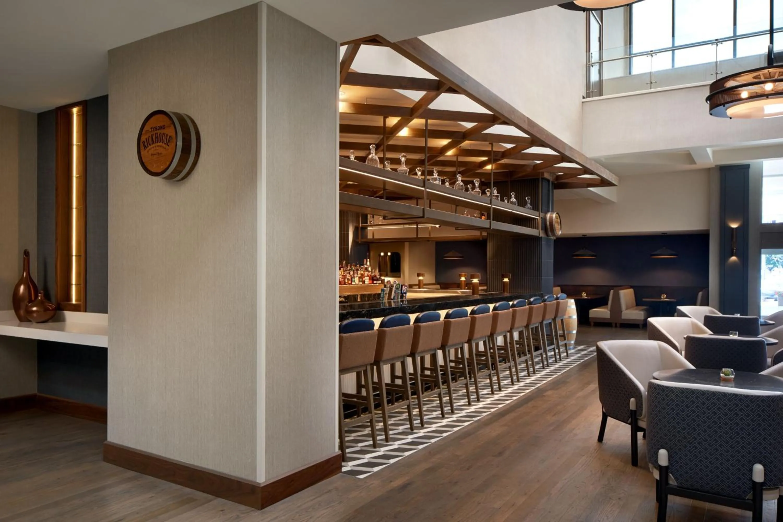 Restaurant/places to eat in Tysons Corner Marriott