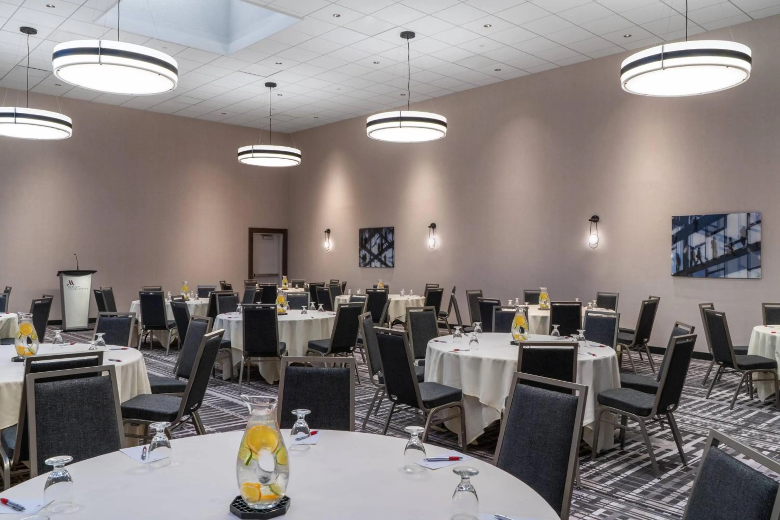 Meeting/conference room in Tysons Corner Marriott