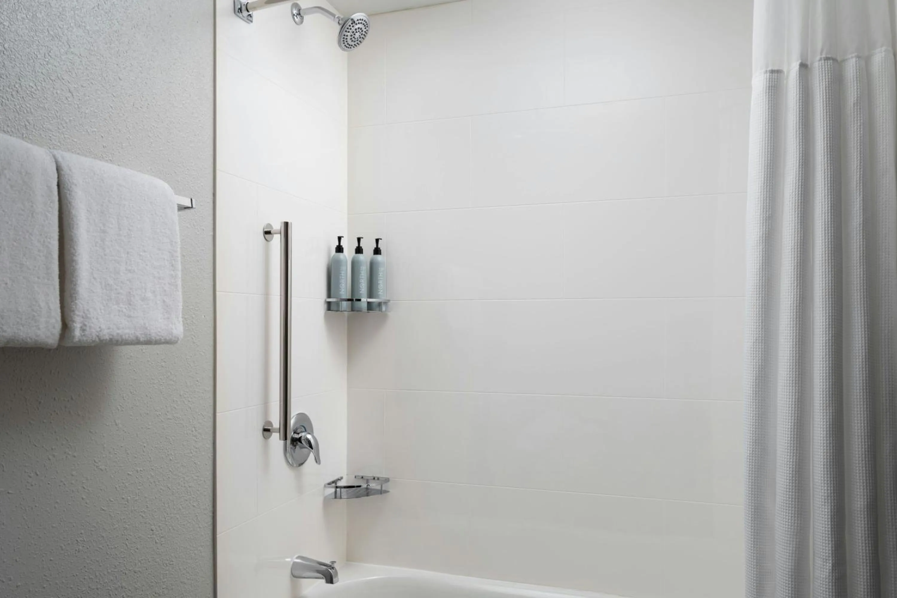 Bathroom in Courtyard Birmingham Hoover