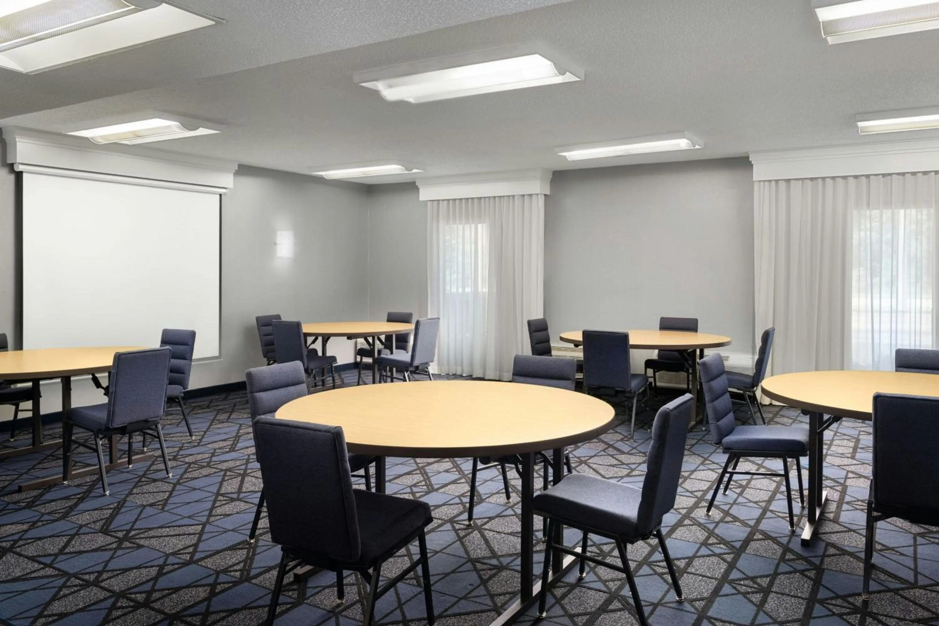 Meeting/conference room in Courtyard Birmingham Hoover