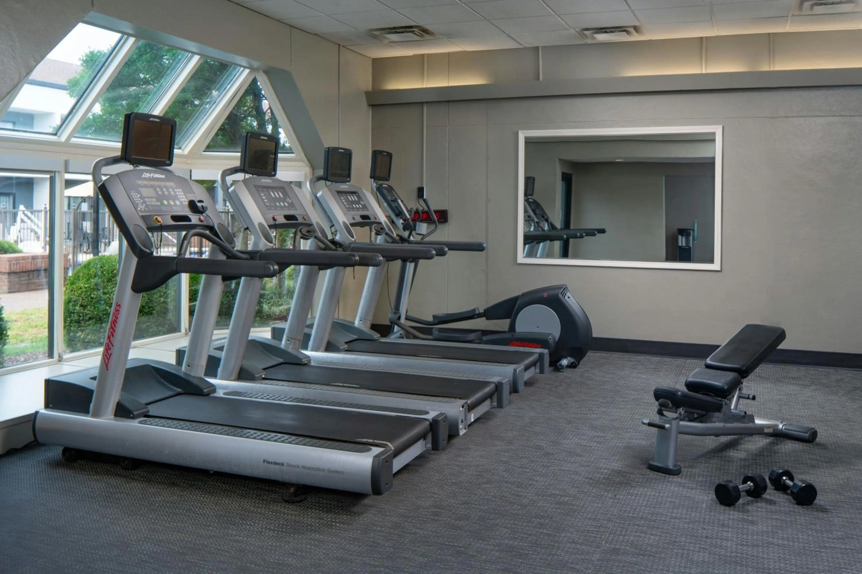 Fitness centre/facilities in Courtyard by Marriott Nashville Brentwood
