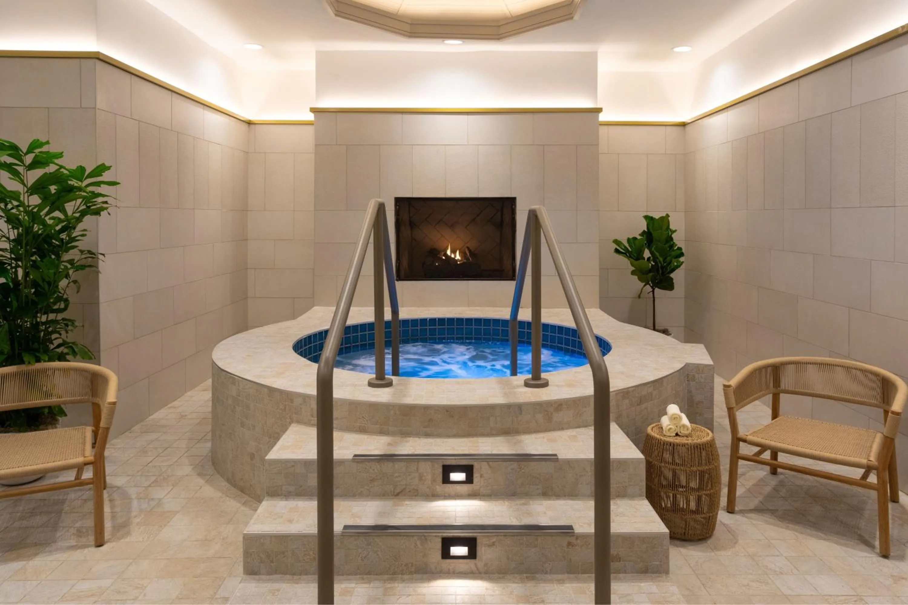 Swimming pool in The Ritz-Carlton Reynolds, Lake Oconee