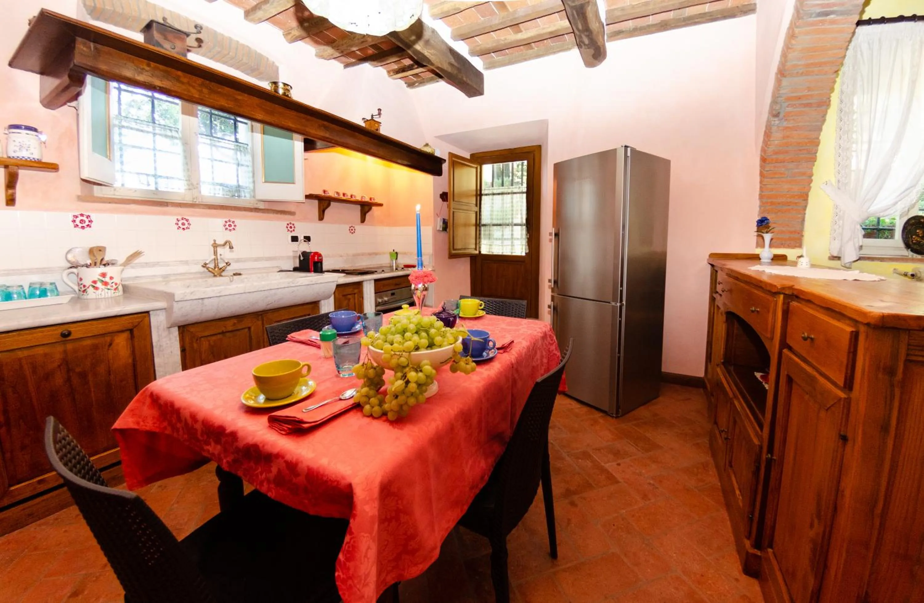 Kitchen or kitchenette in Villa al Borghetto