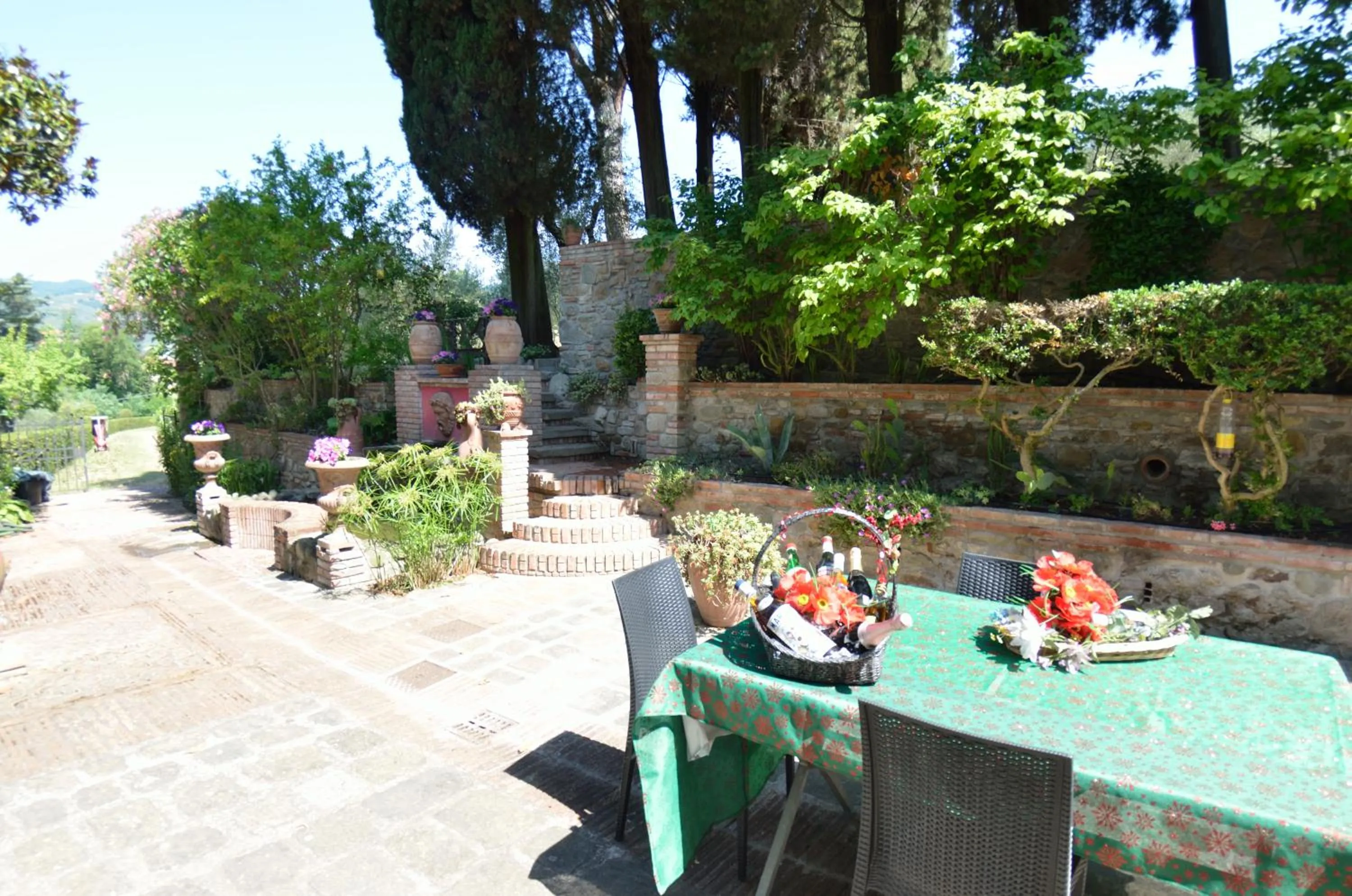 Patio in Villa al Borghetto
