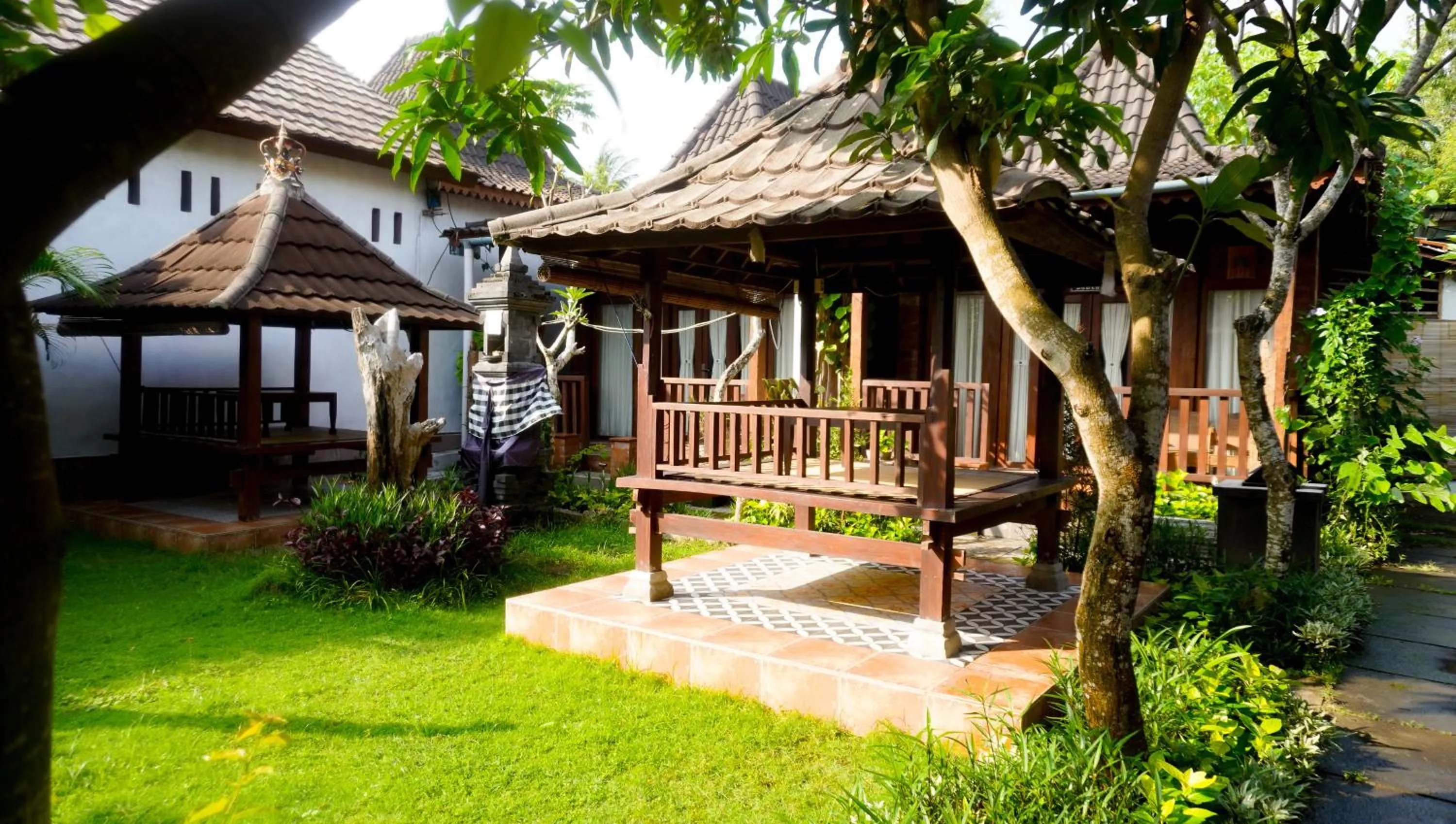 Property building in La Nusa Penida Homestay by BIJAK