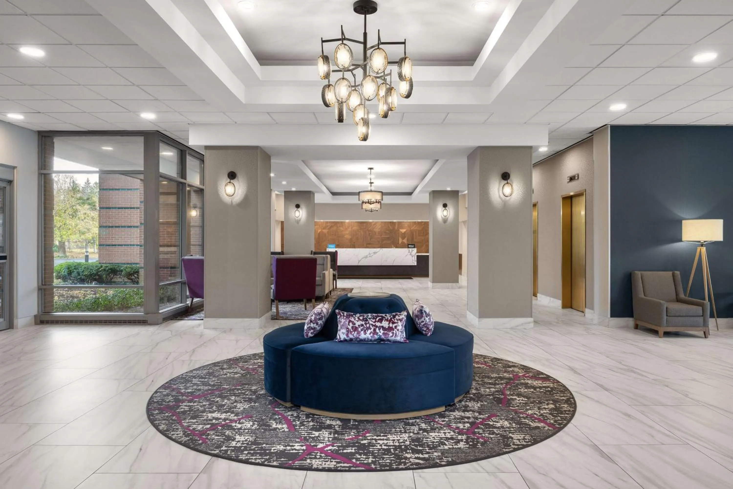 Lobby or reception in Hampton Inn & Suites Downers Grove Chicago