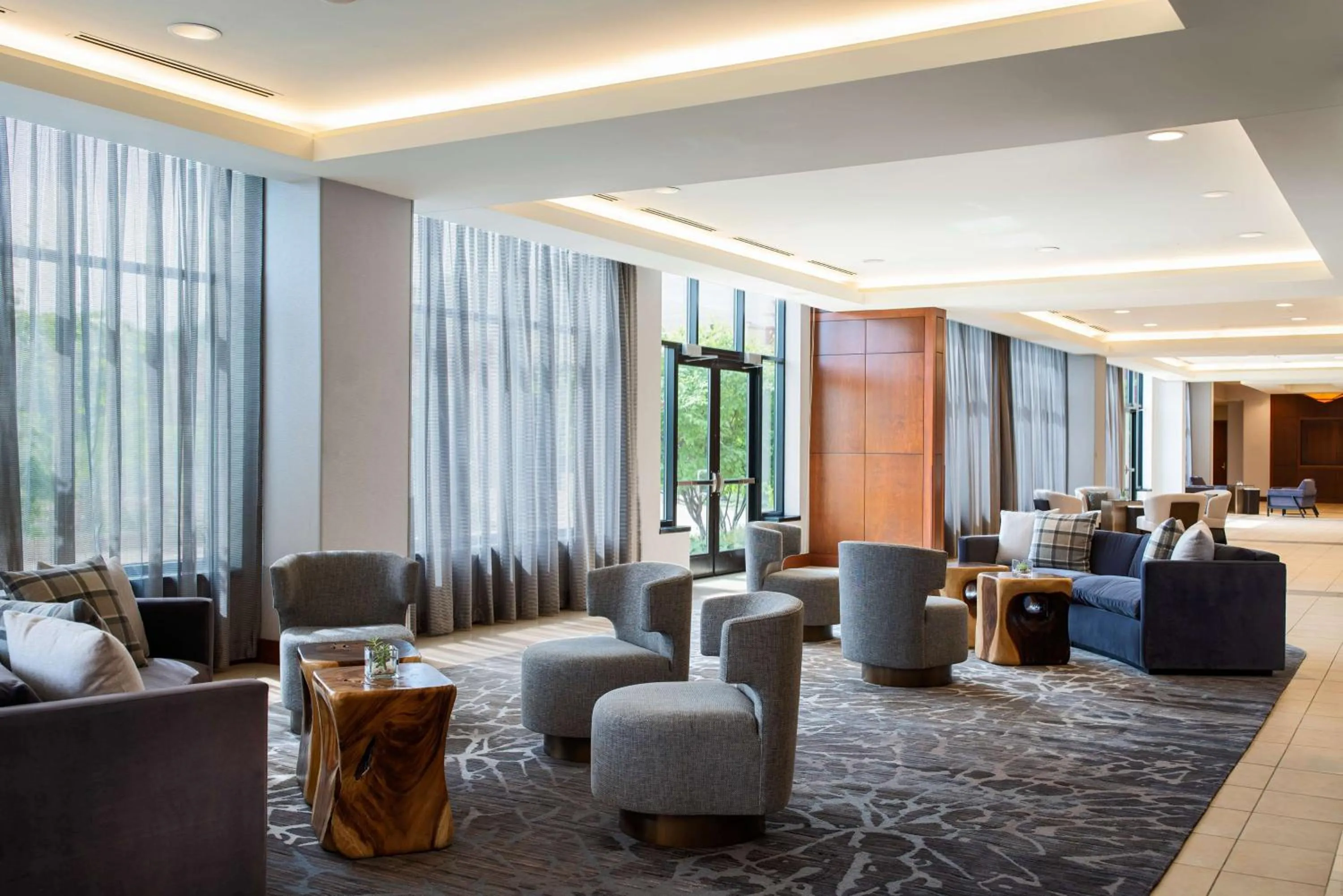 Lobby or reception in Hyatt Regency Coralville