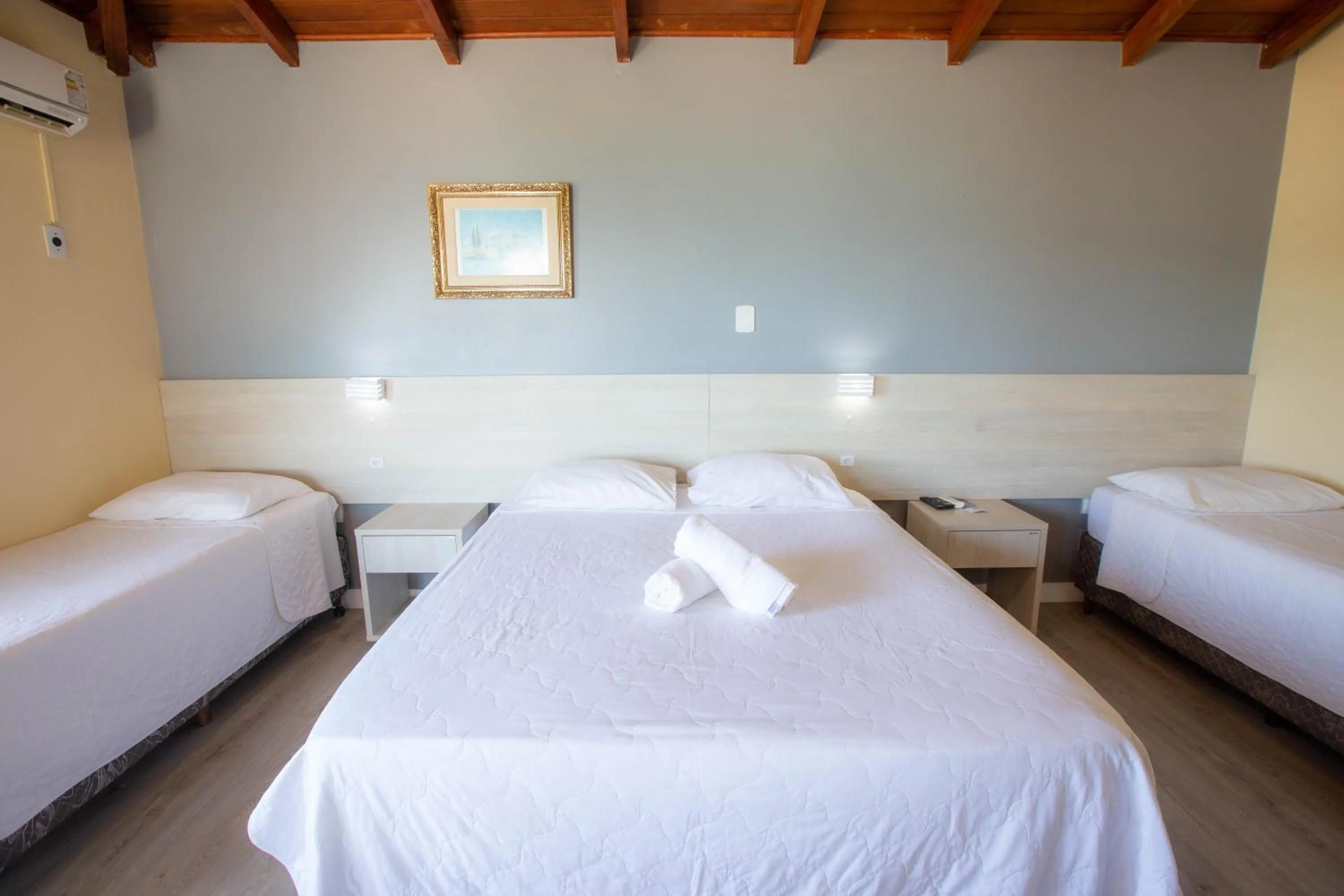 Photo of the whole room, Bed in Hotel Vila Mar