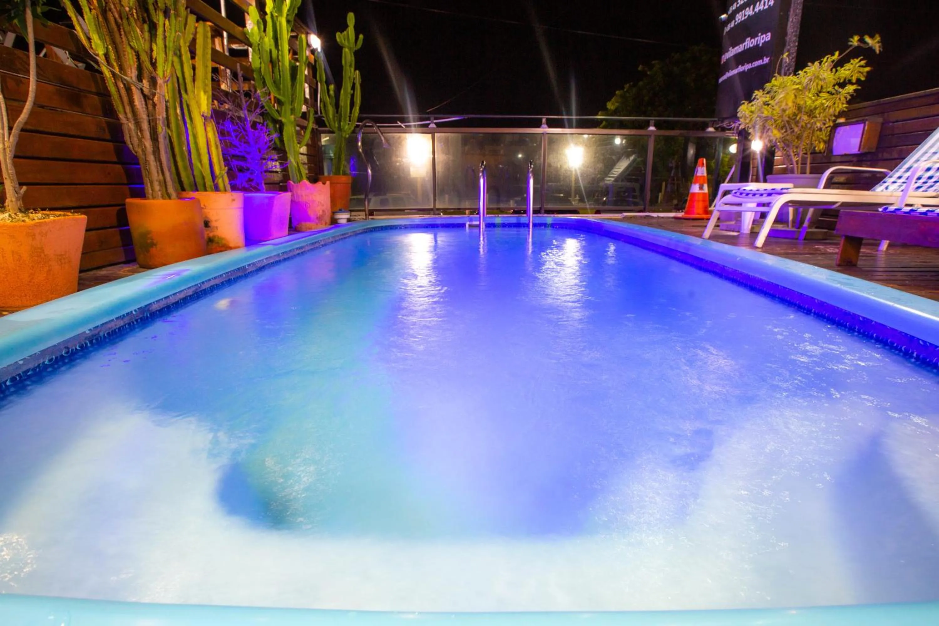Pool view in Hotel Vila Mar