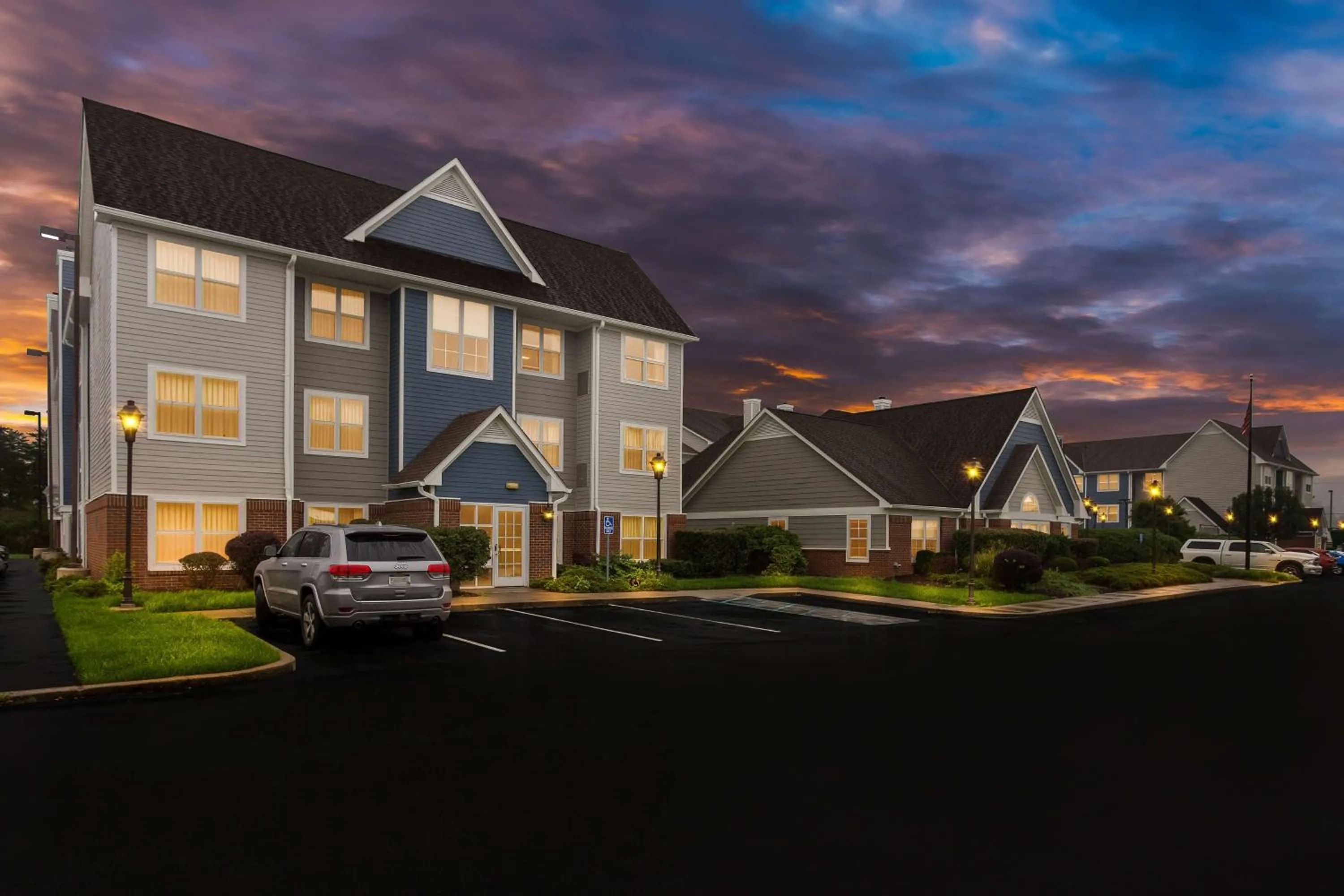 Property building in Sonesta ES Suites Charleston