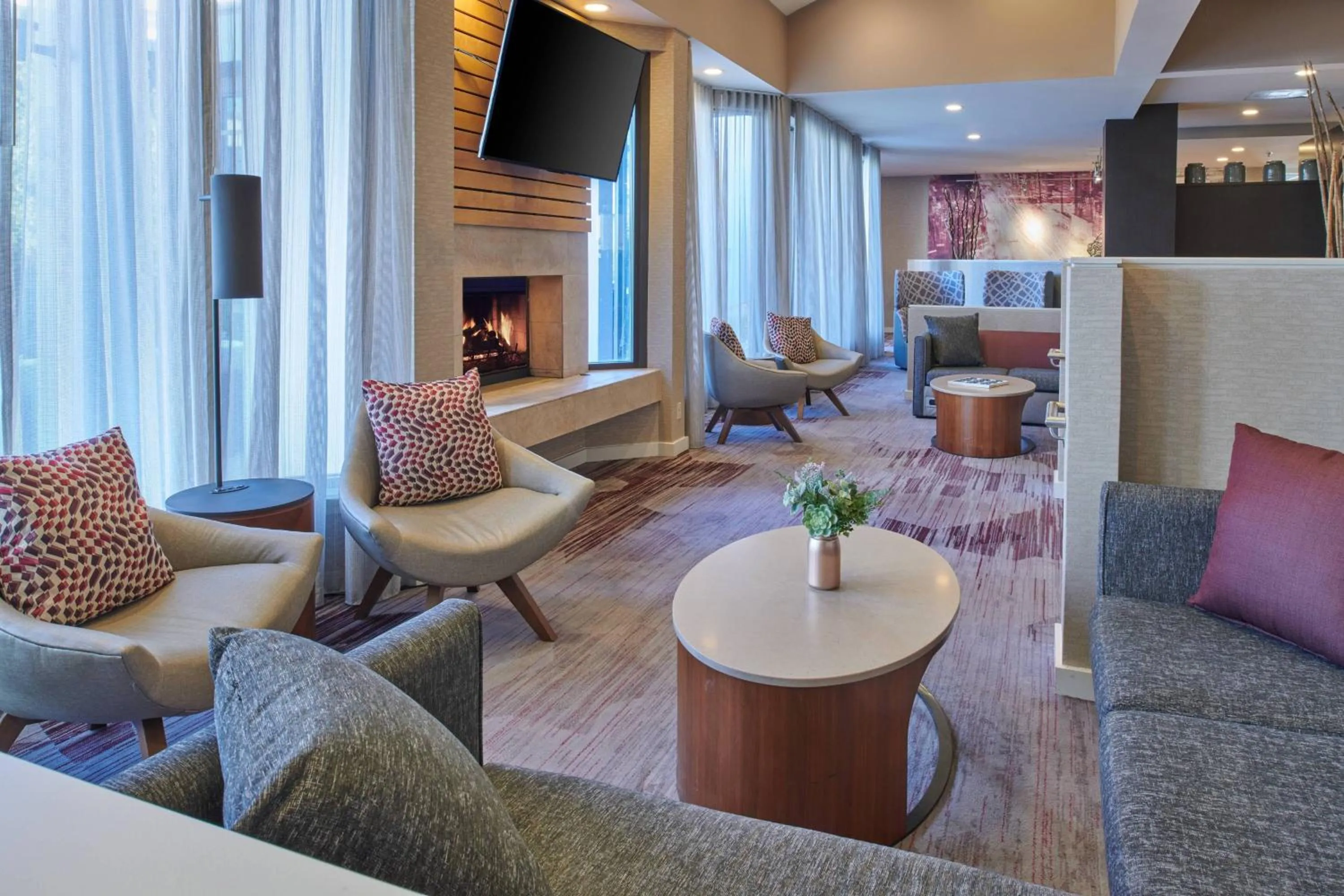 Lobby or reception in Courtyard by Marriott Detroit Warren