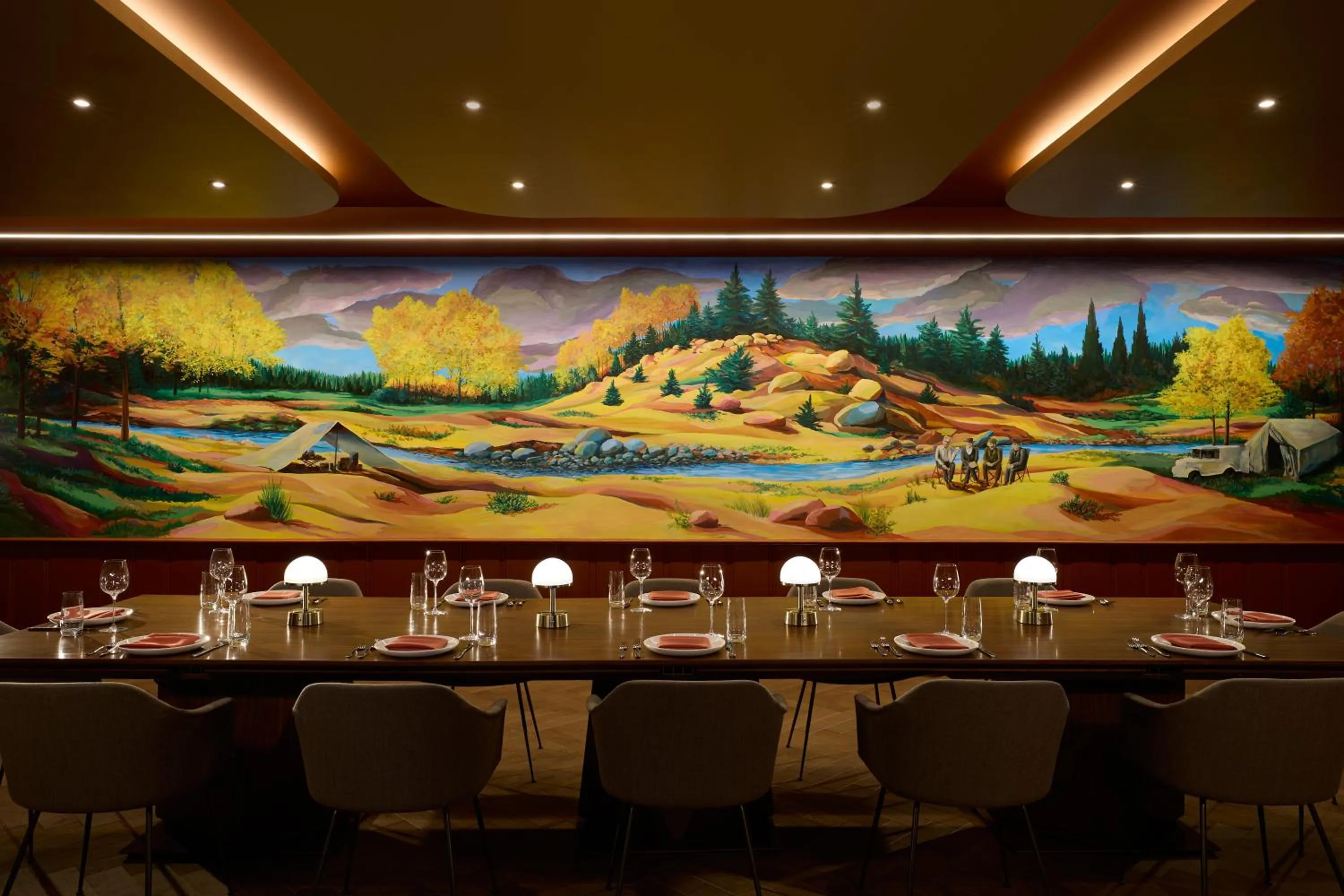 Restaurant/places to eat in Dearborn Inn, Autograph Collection