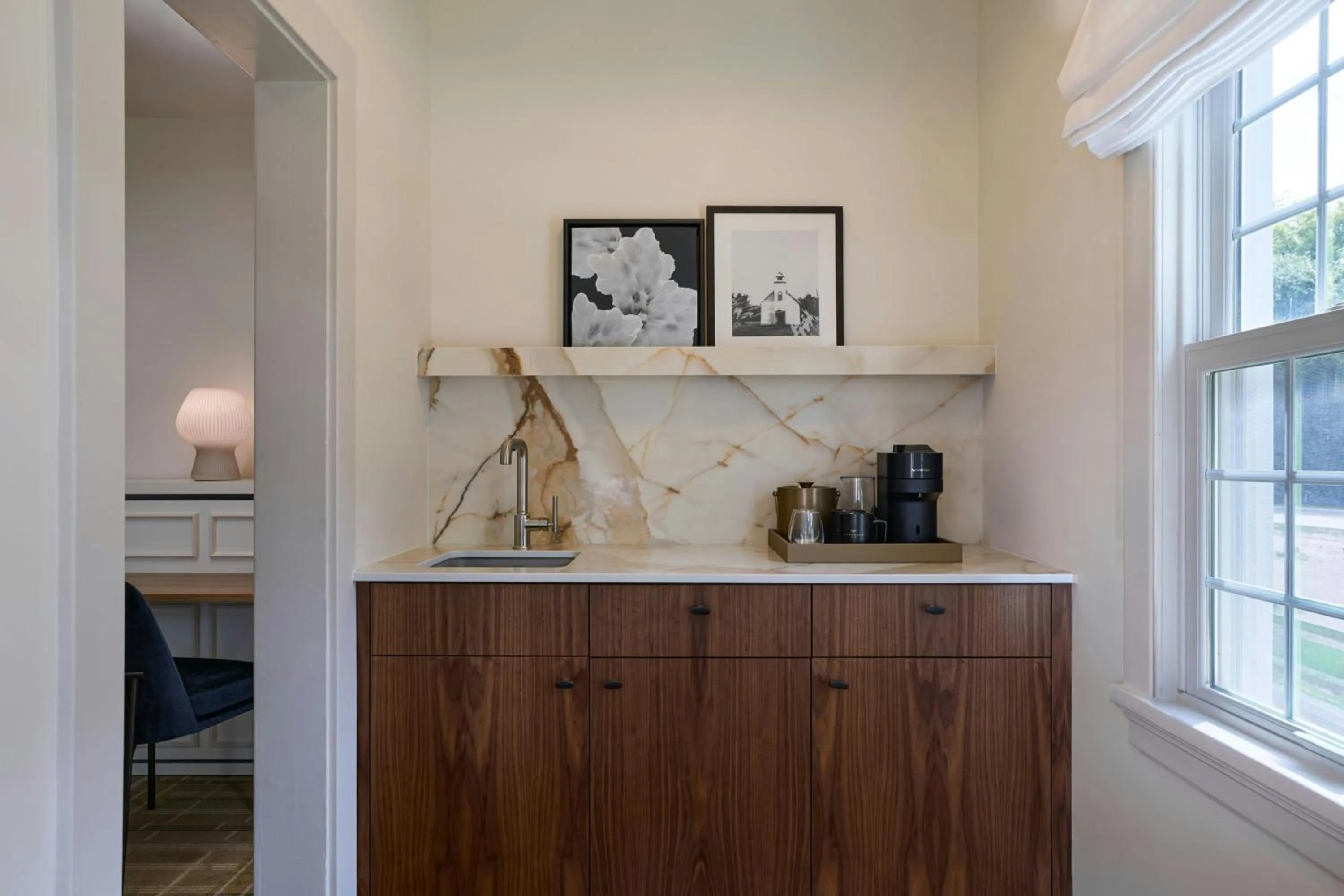 Kitchen or kitchenette in Dearborn Inn, Autograph Collection