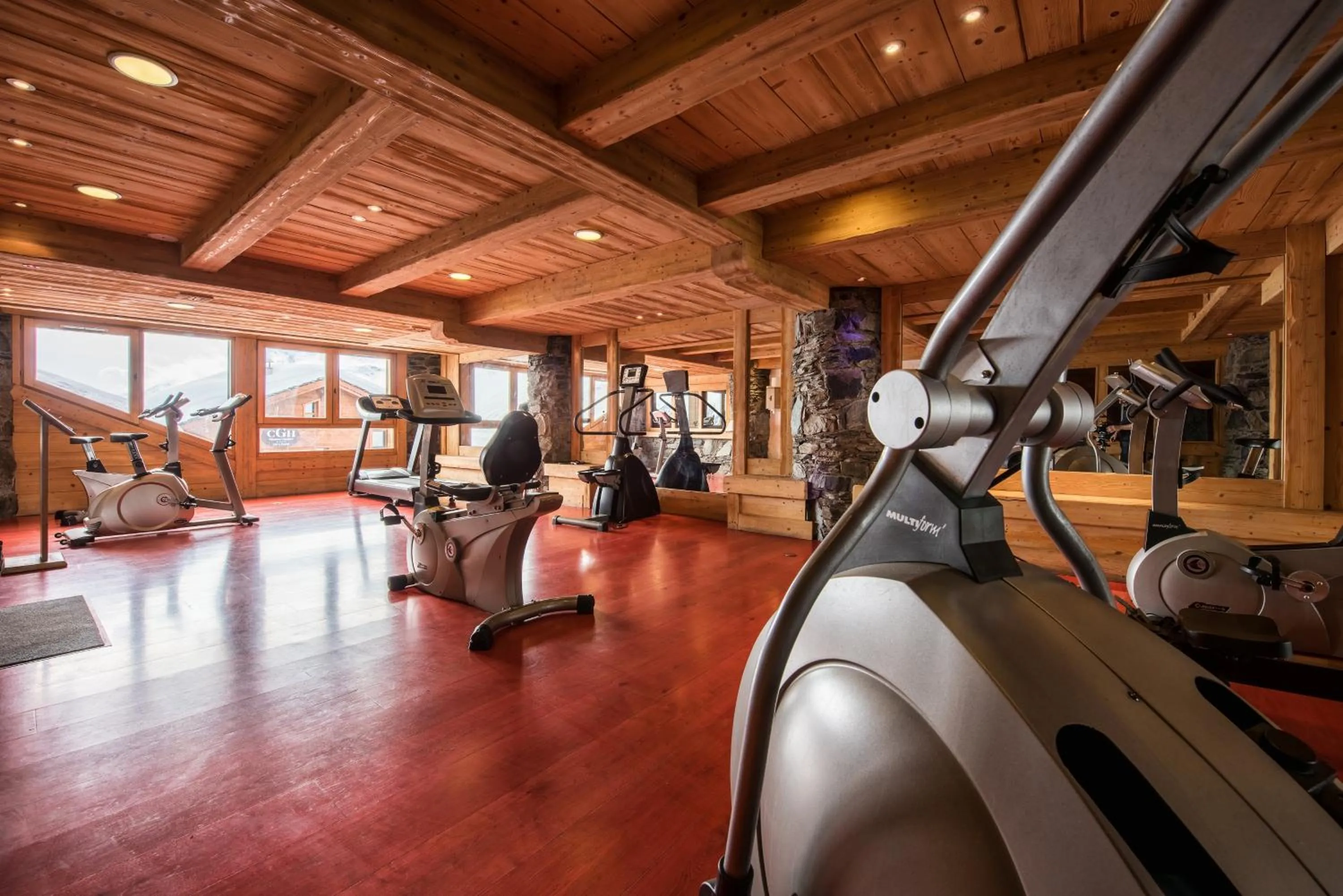 Fitness centre/facilities in CGH Résidences & Spas Les Cimes Blanches