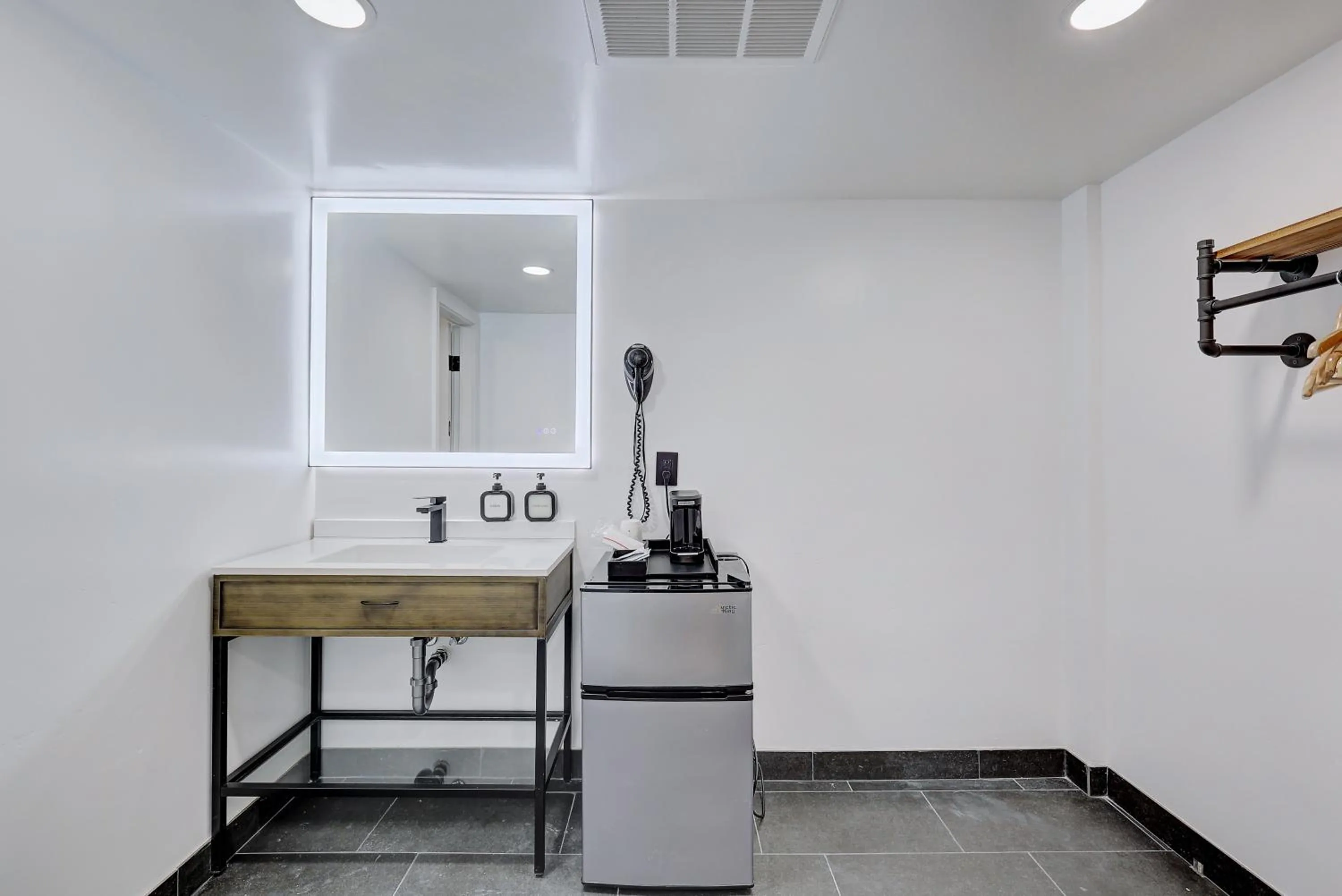 Bathroom in Hotel Ash&9th