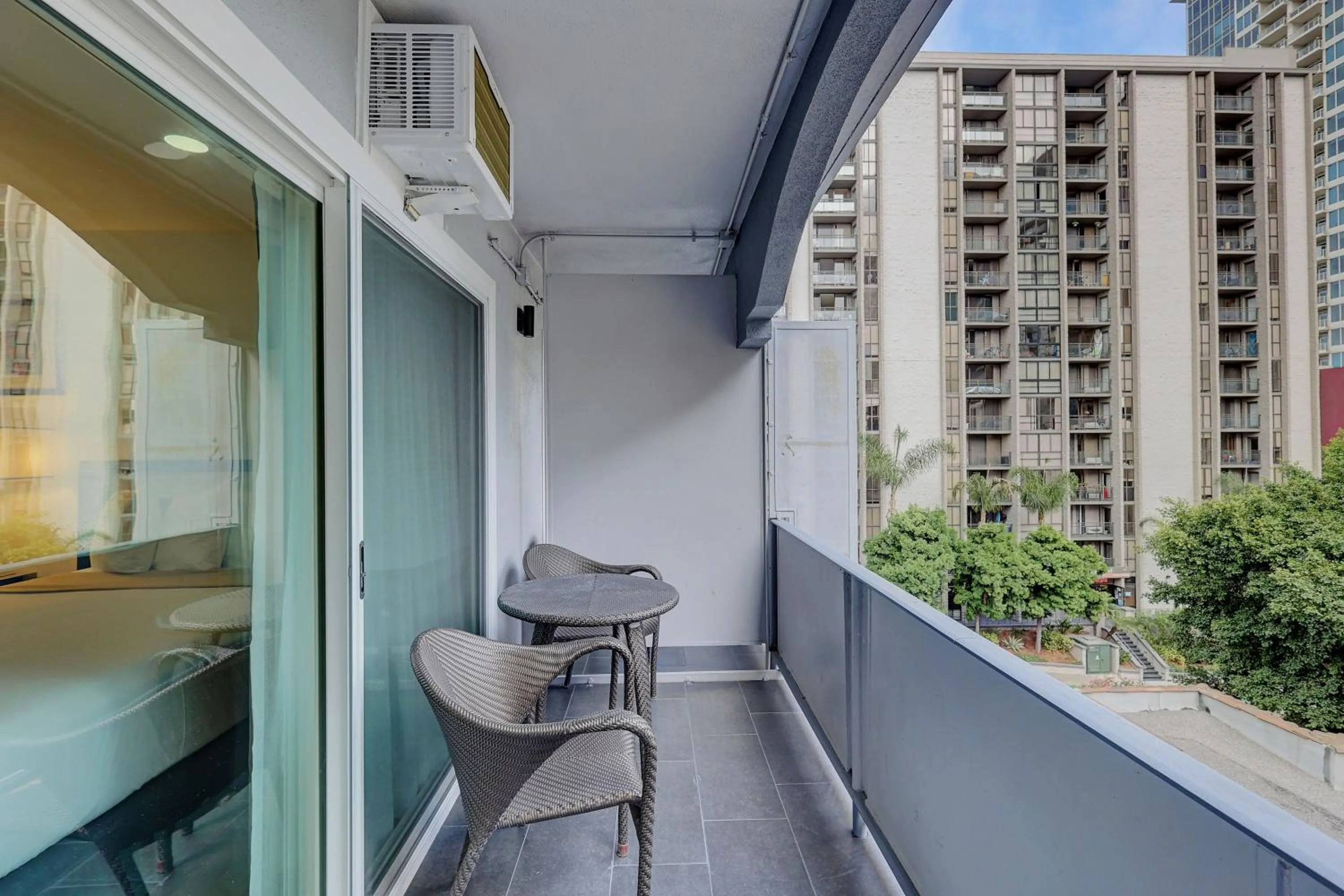 Patio in Hotel Ash&9th