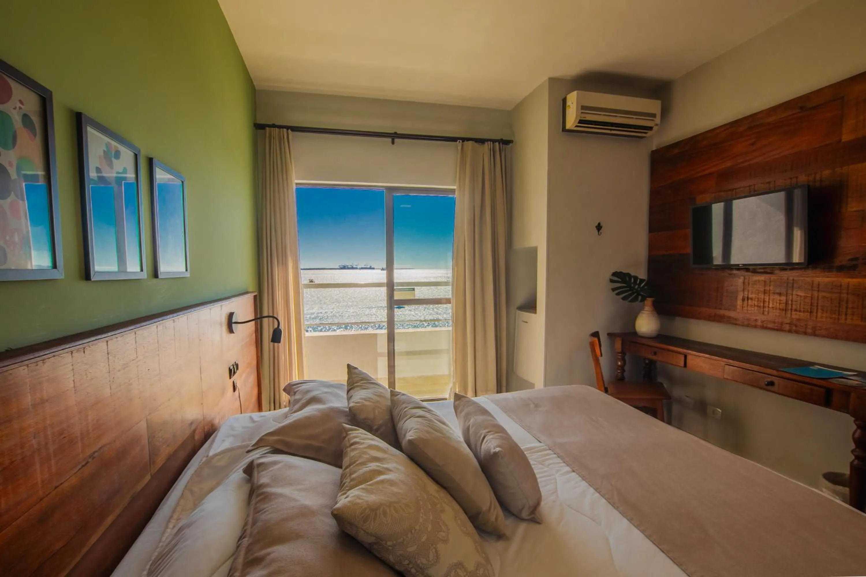 Bed in Hotel Villareal São Francisco do Sul