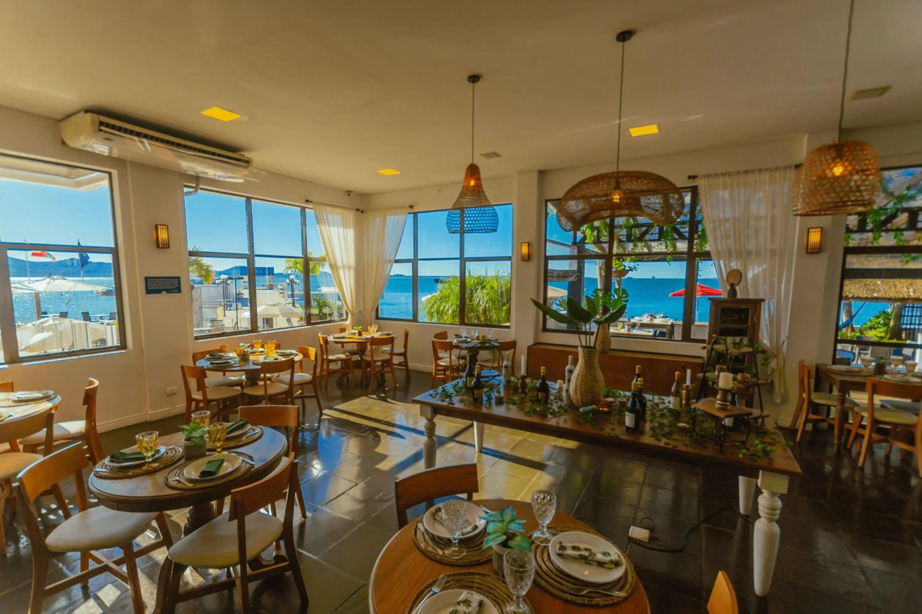 Restaurant/places to eat in Hotel Villareal São Francisco do Sul