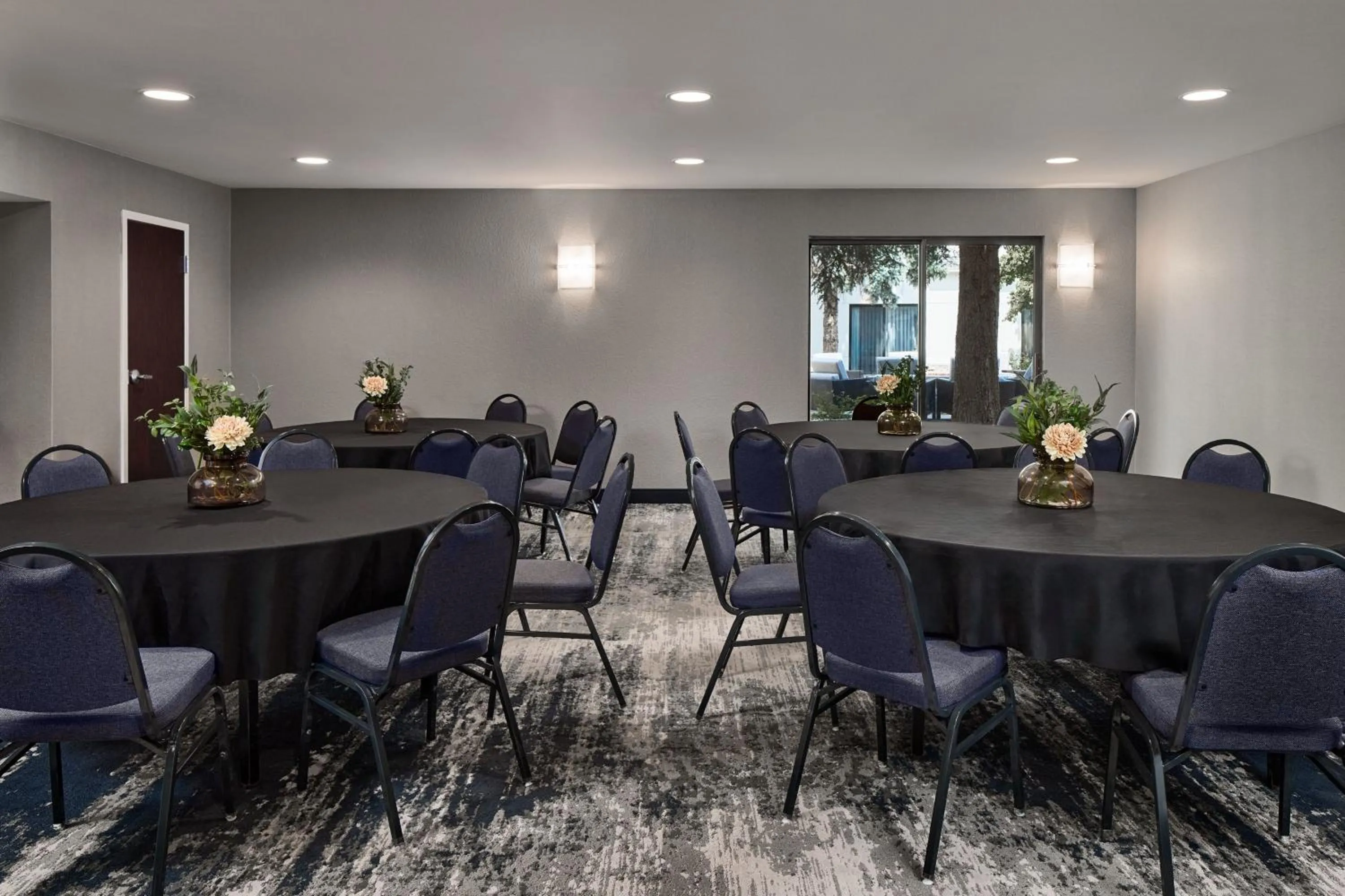 Meeting/conference room in Courtyard by Marriott Fort Collins
