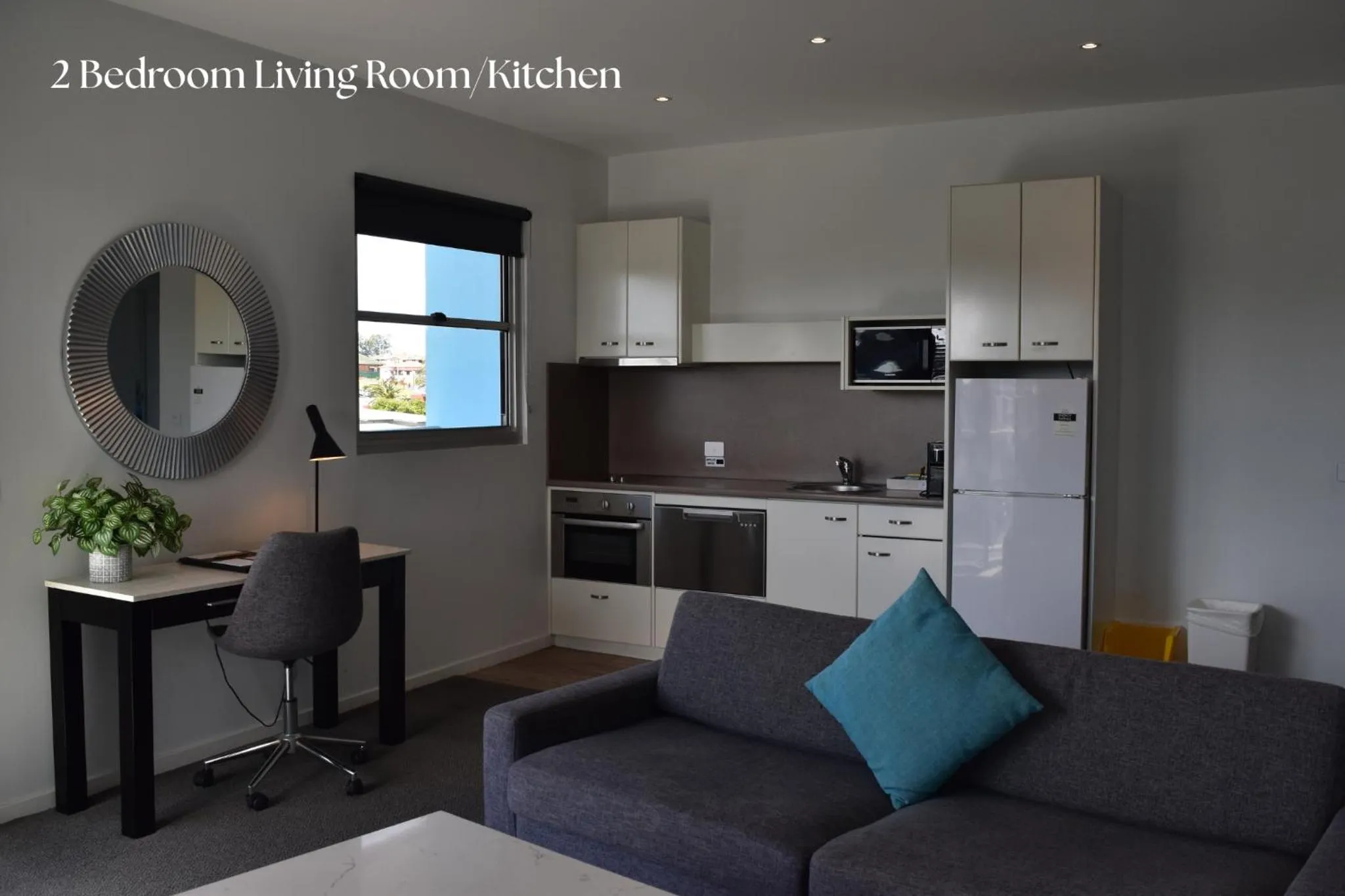 Kitchen or kitchenette in Mantra Quayside Port Macquarie