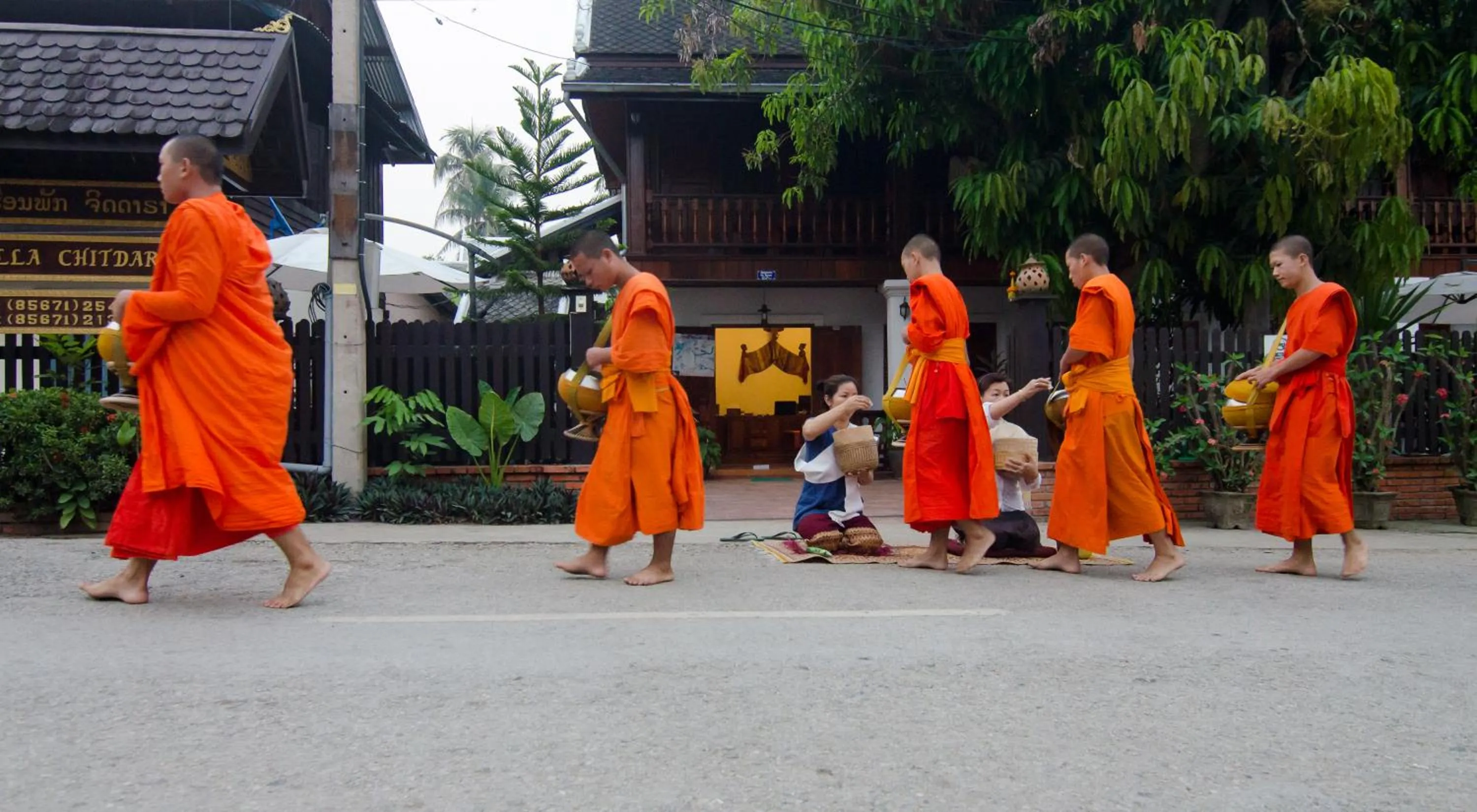 People in Villa Chitdara