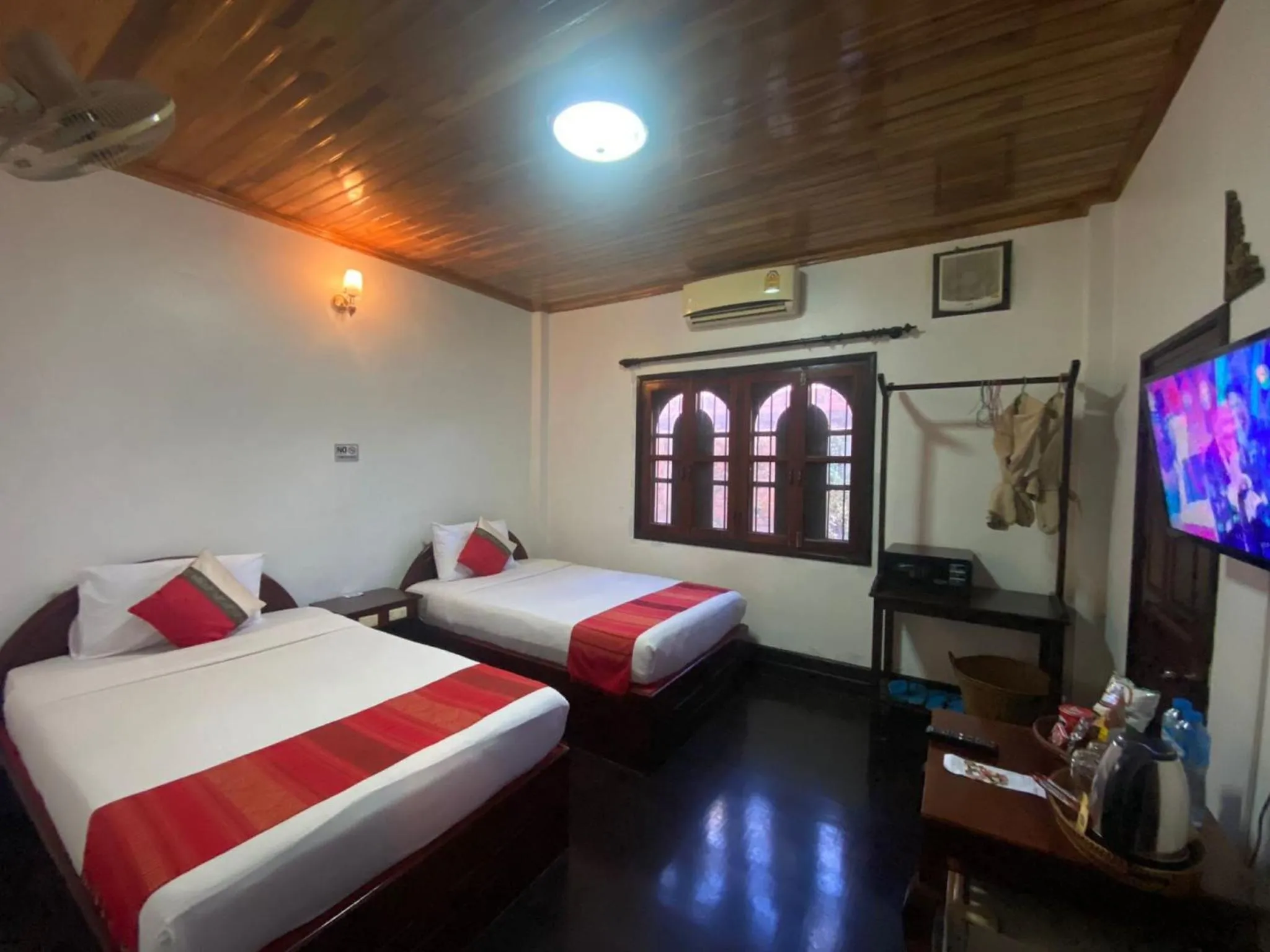 Bedroom, Bed in Vangsavath Hotel