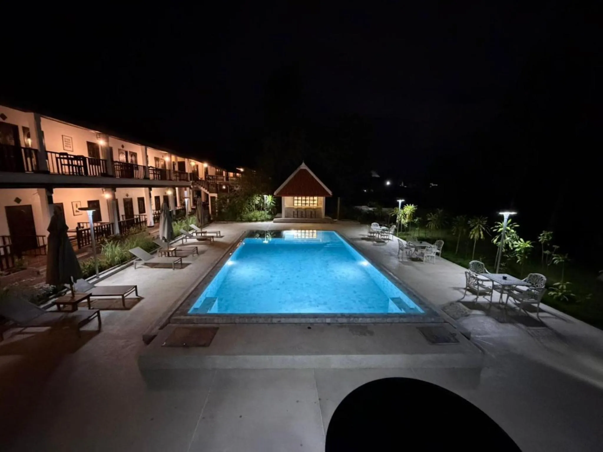 Swimming pool in Vangsavath Hotel