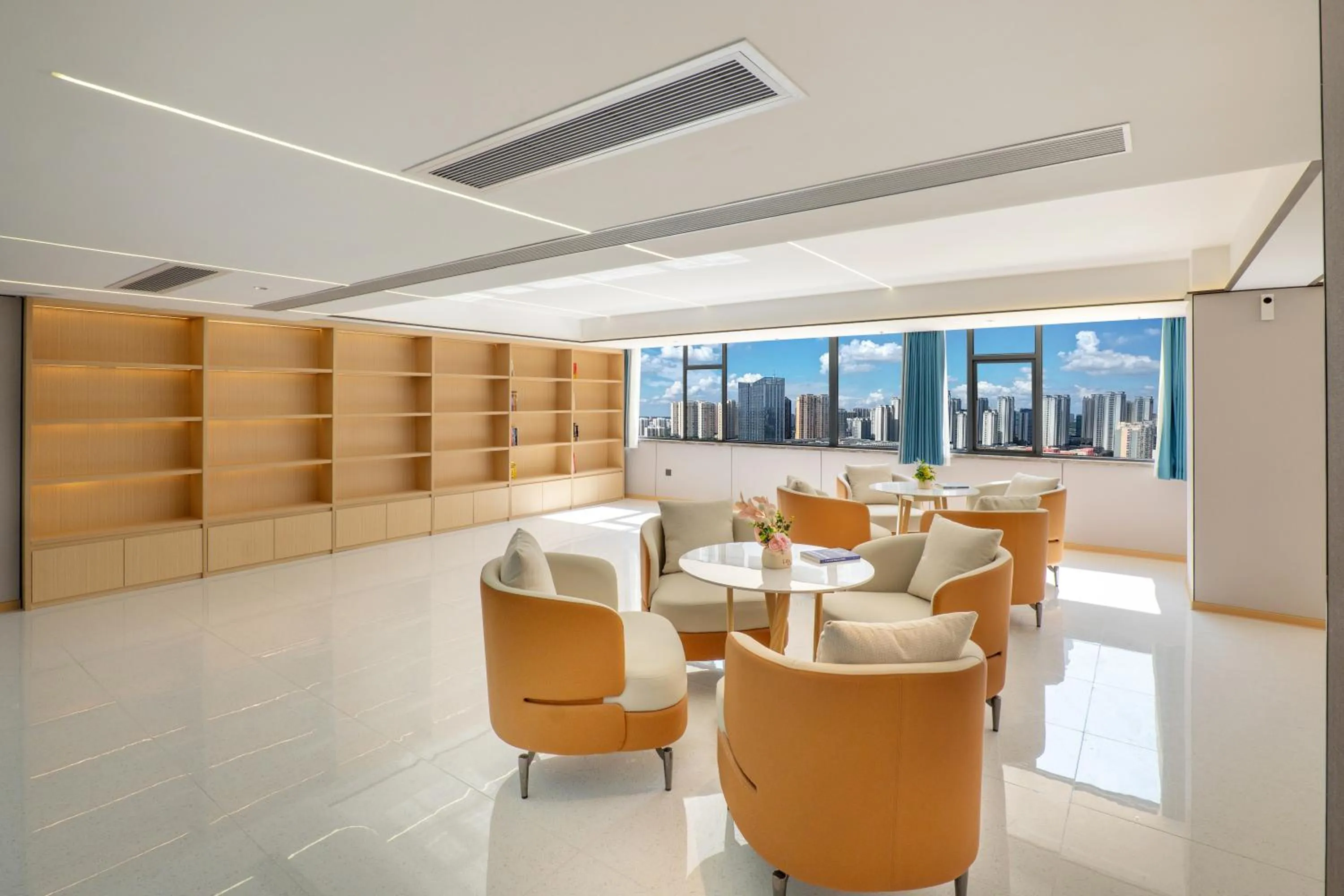 Lobby or reception in Guangzhou Junshan Hotel