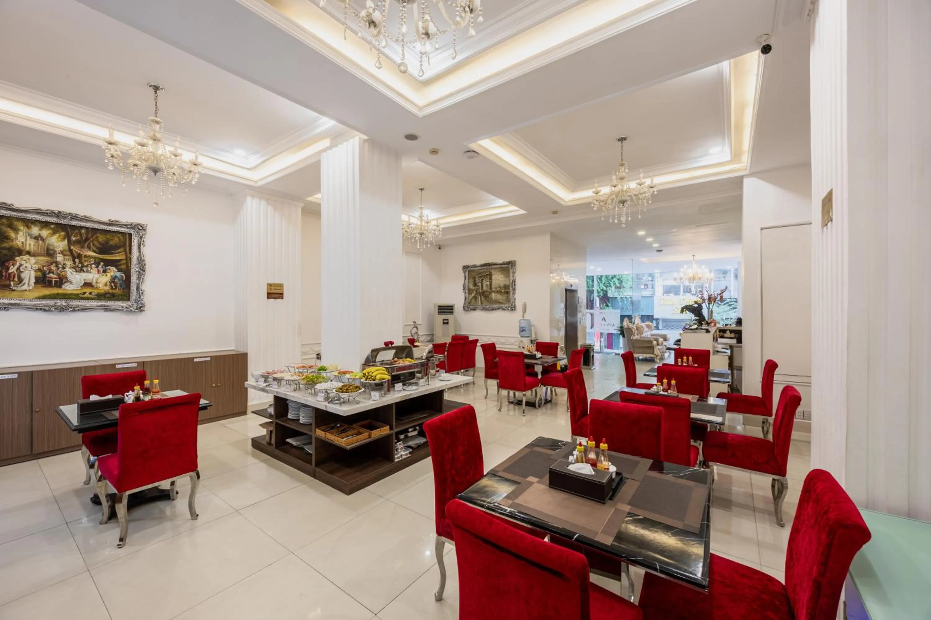 Restaurant/places to eat in A25 Hotel - 255 Lê Thánh Tôn