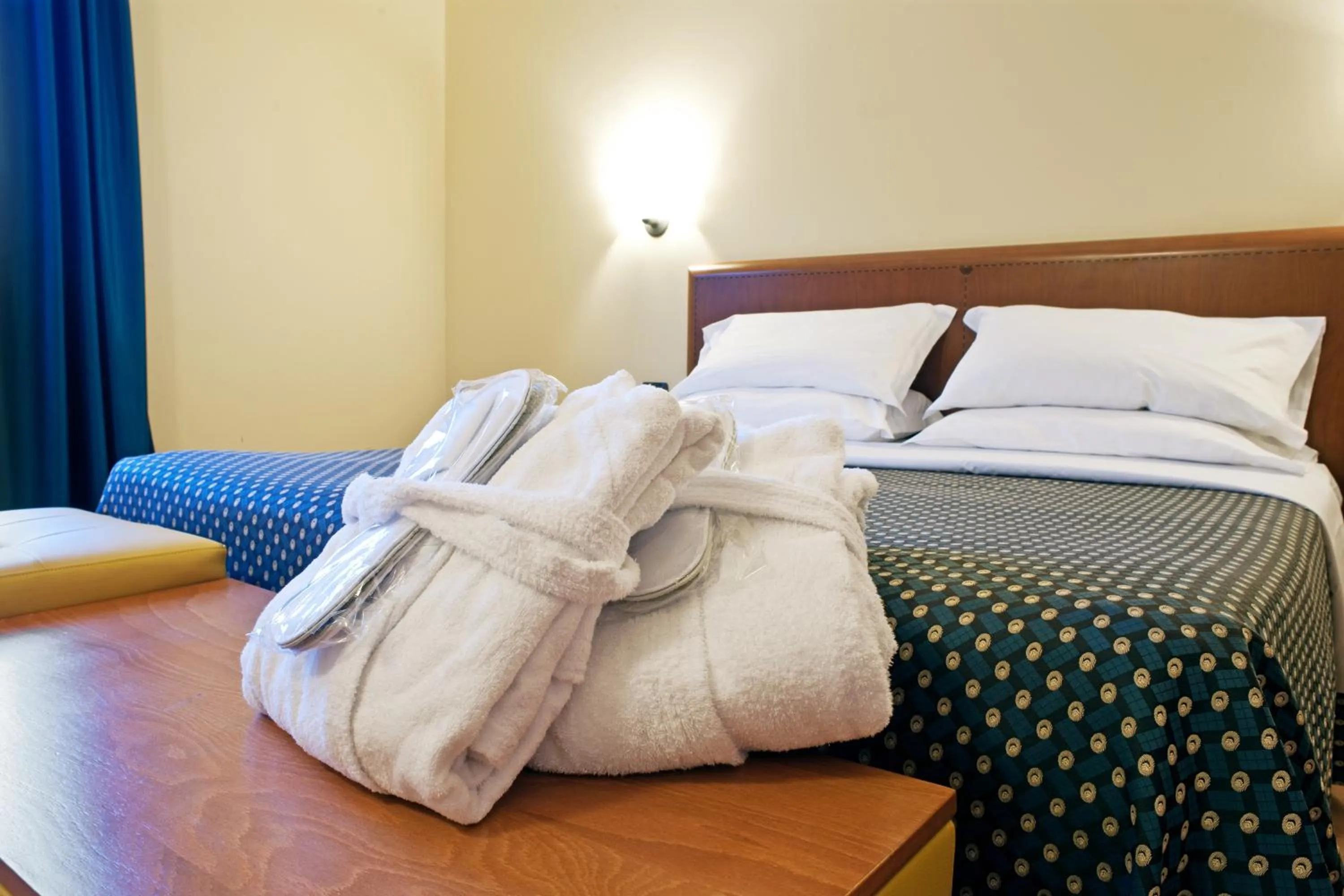 Decorative detail, Bed in LVG Hotel Collection - Gardenia