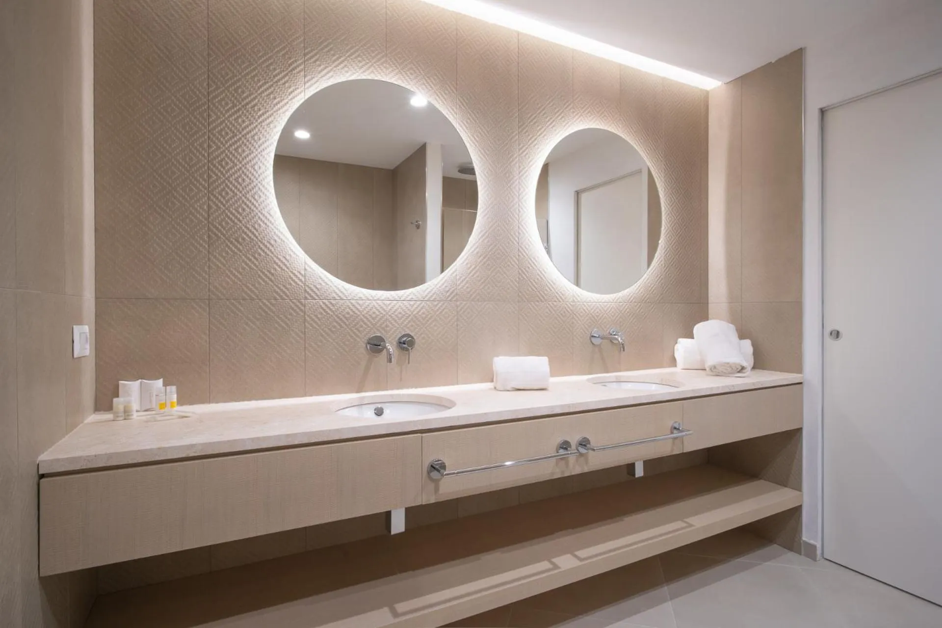 Bathroom in Felix Hotels - Galanias Hotel & Retreat