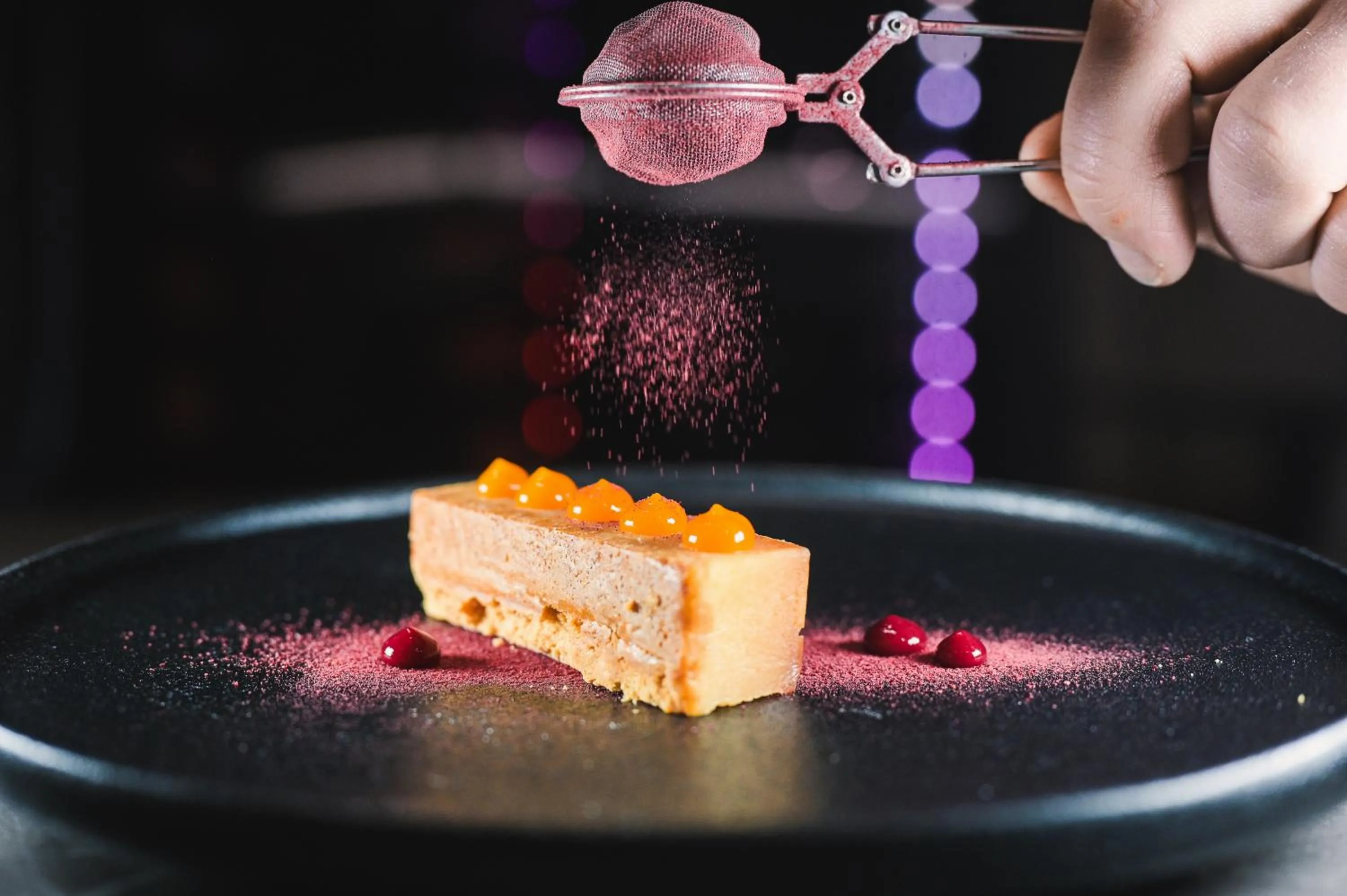 Restaurant/places to eat in Svalbard Hotell | Polfareren