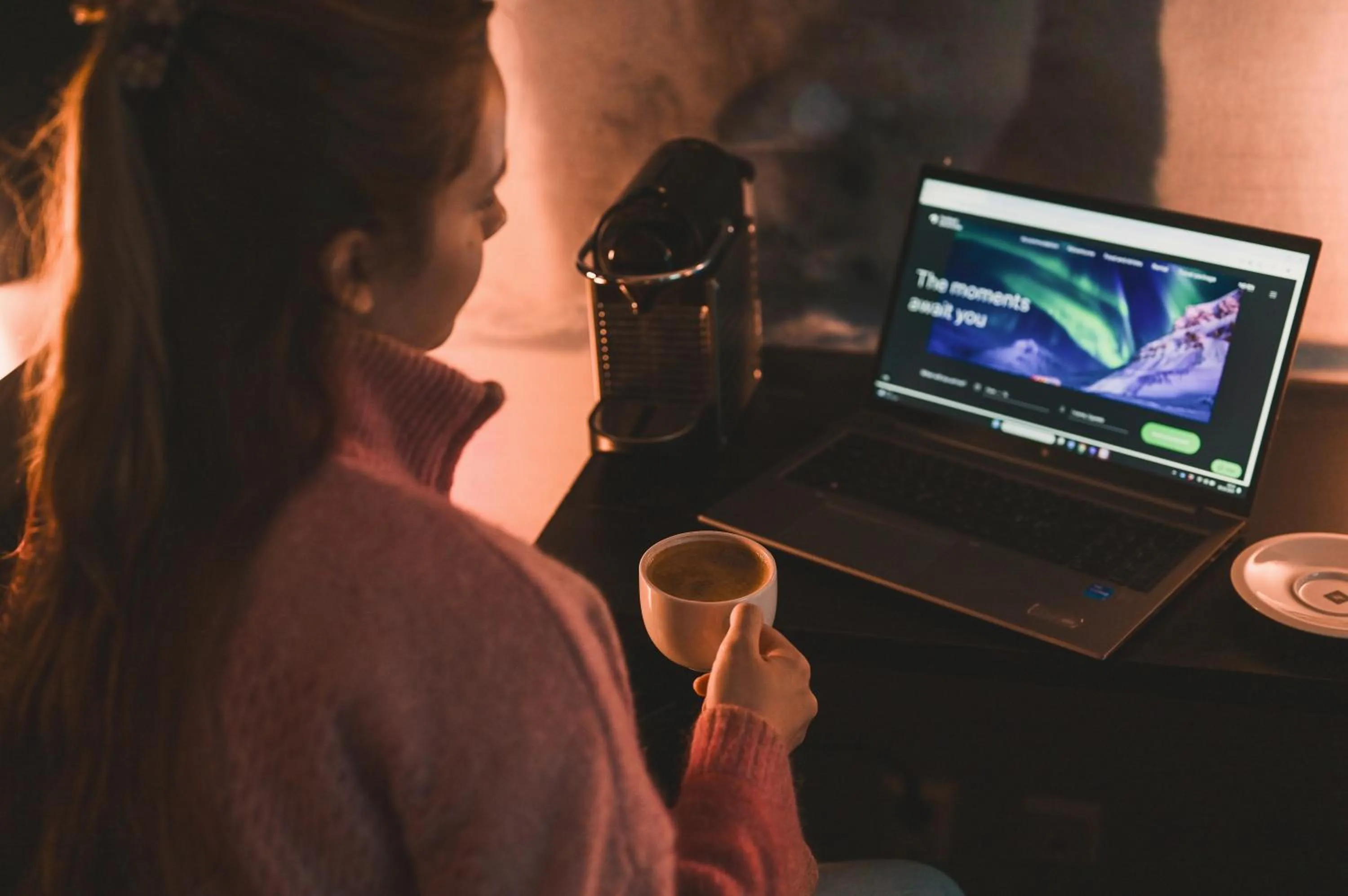 People in Svalbard Hotell | Polfareren