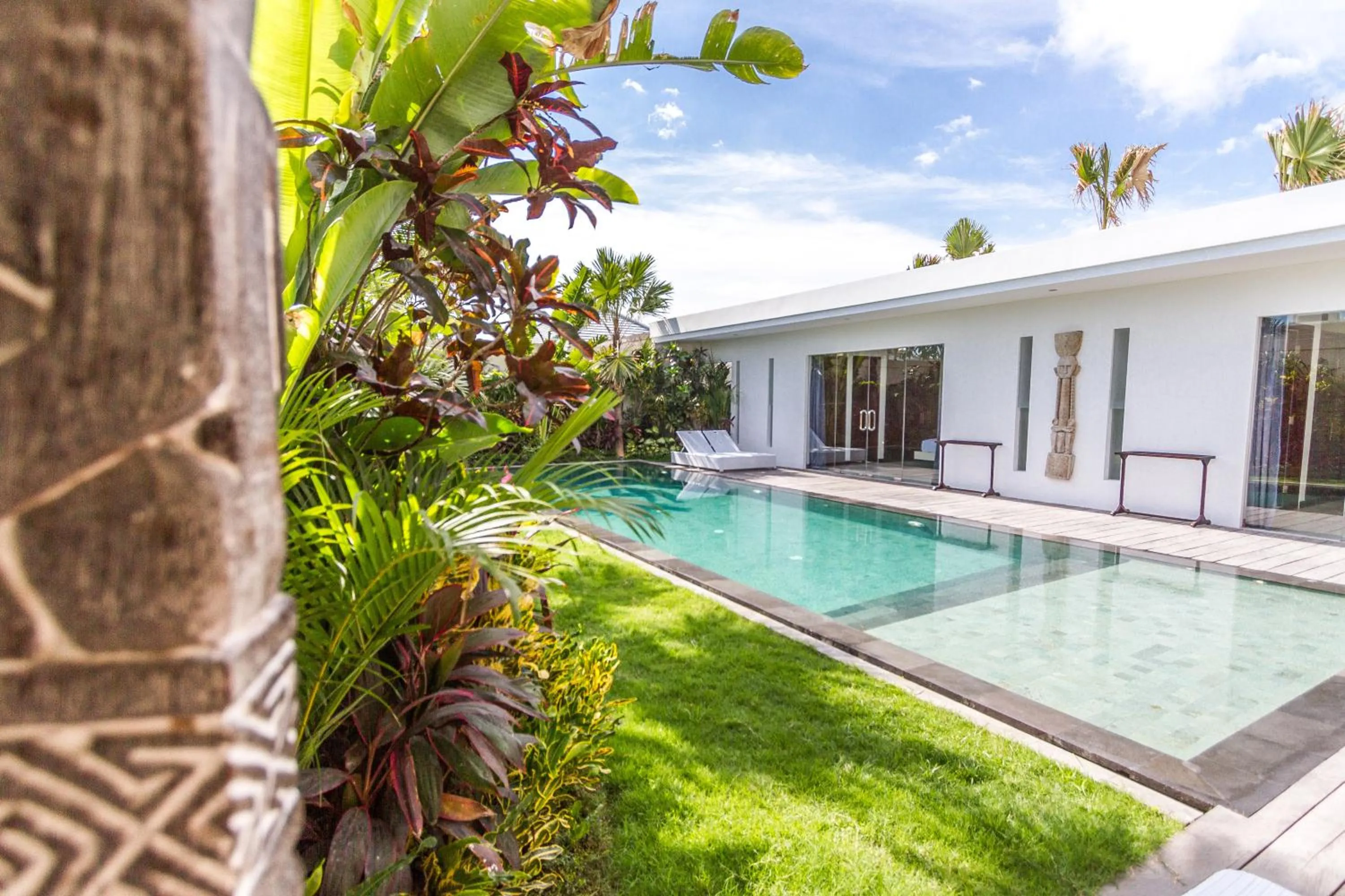 Villa Juna - Beautiful 3 Bedroom in Seminyak