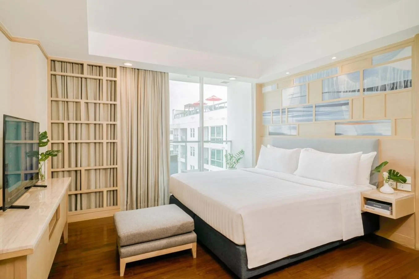 Photo of the whole room, Bed in Shama Petchburi 47 Bangkok