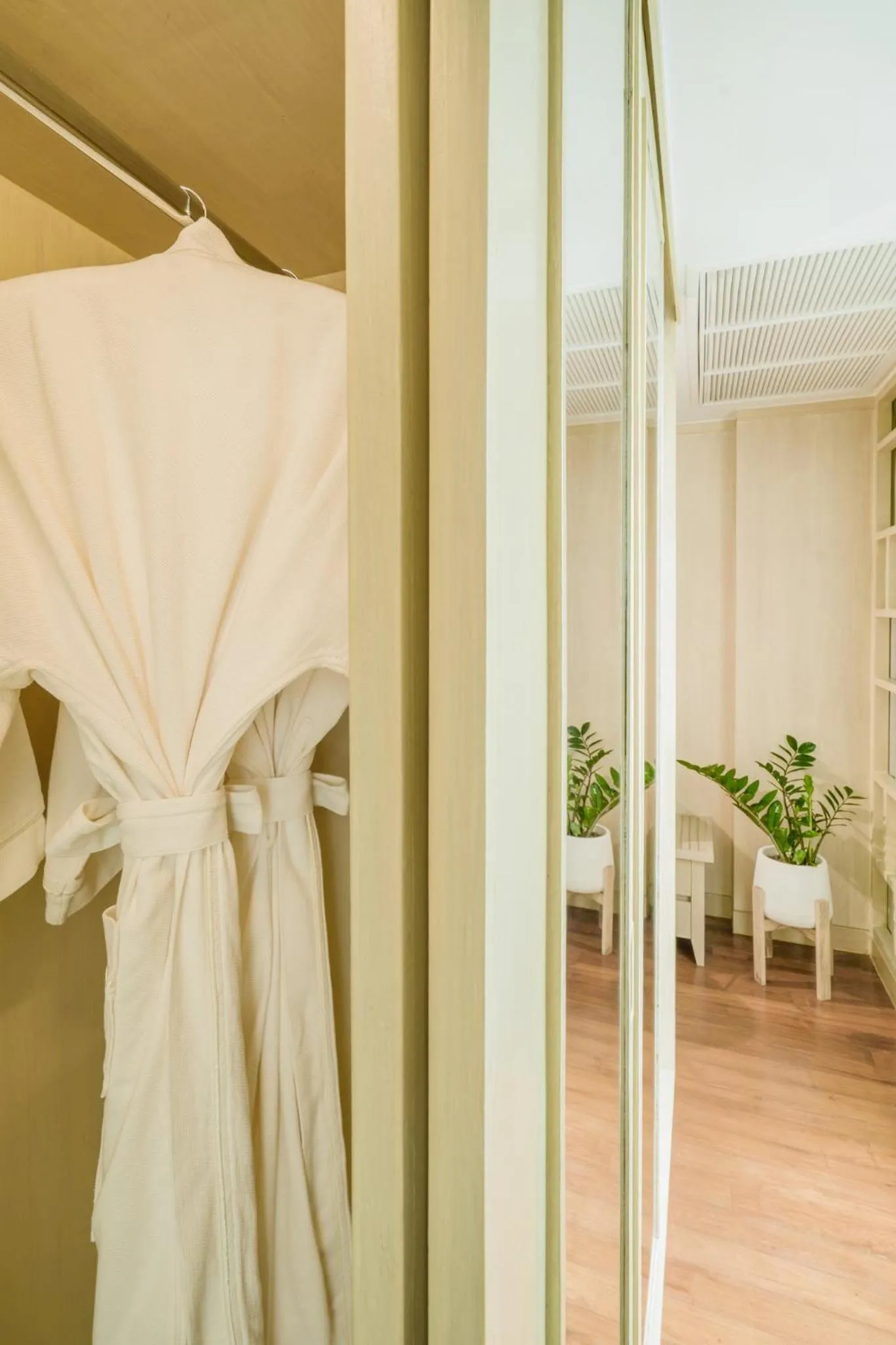 Photo of the whole room in Shama Petchburi 47 Bangkok