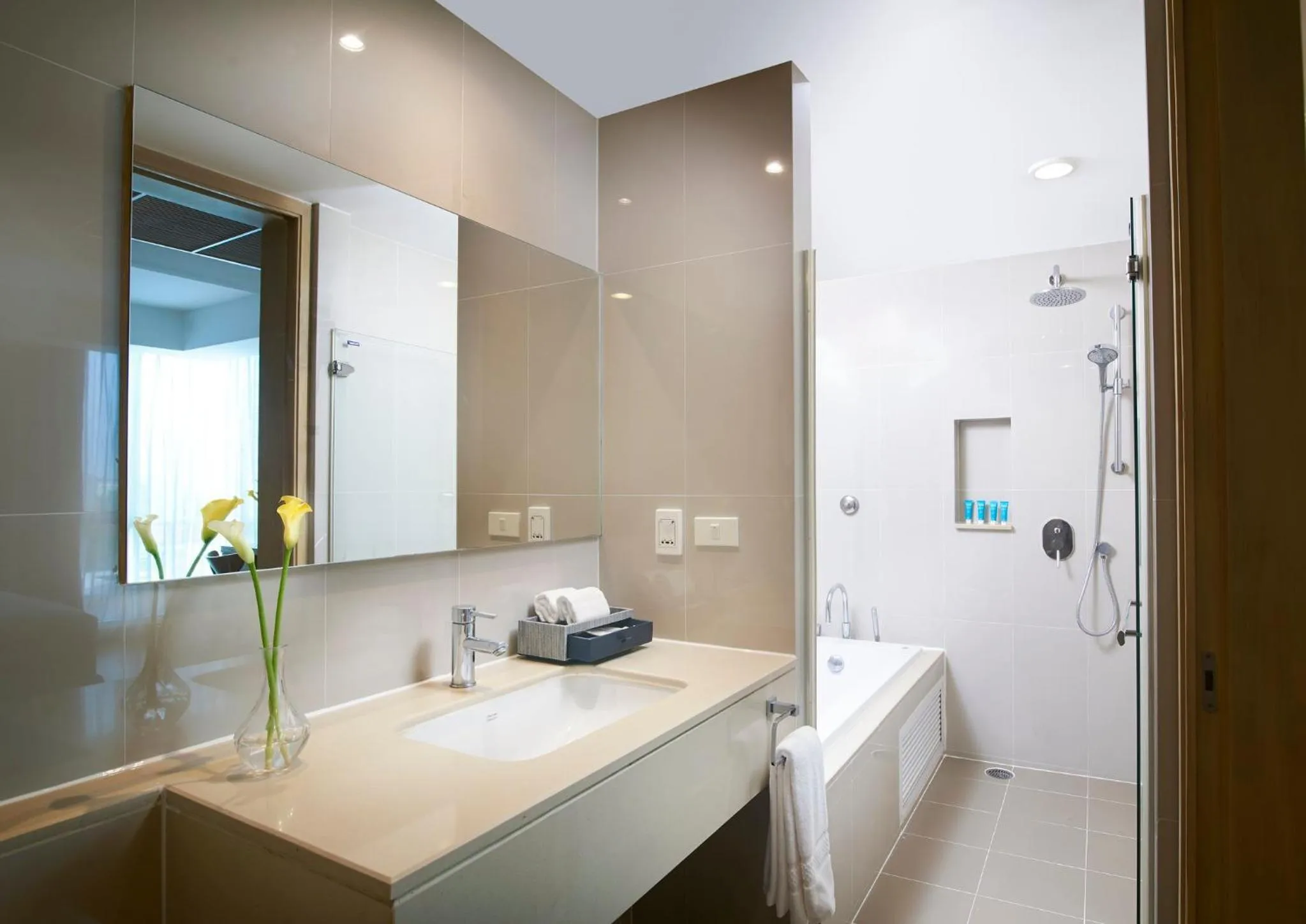 Photo of the whole room in Shama Petchburi 47 Bangkok