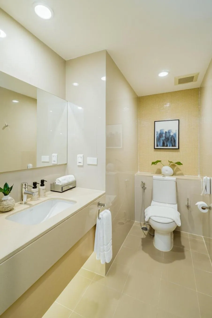 Photo of the whole room in Shama Petchburi 47 Bangkok