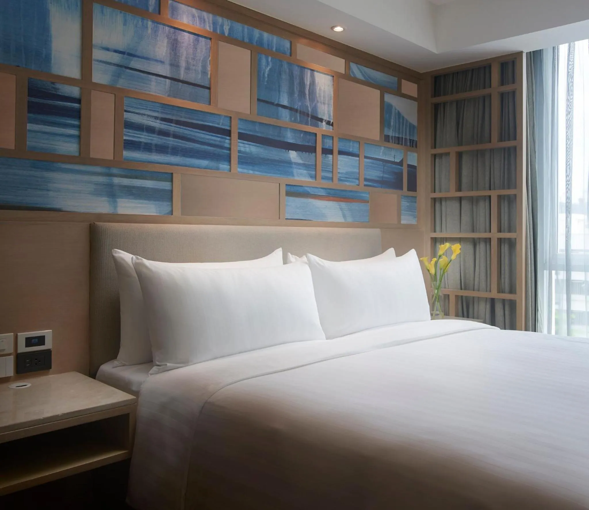 Photo of the whole room, Bed in Shama Petchburi 47 Bangkok