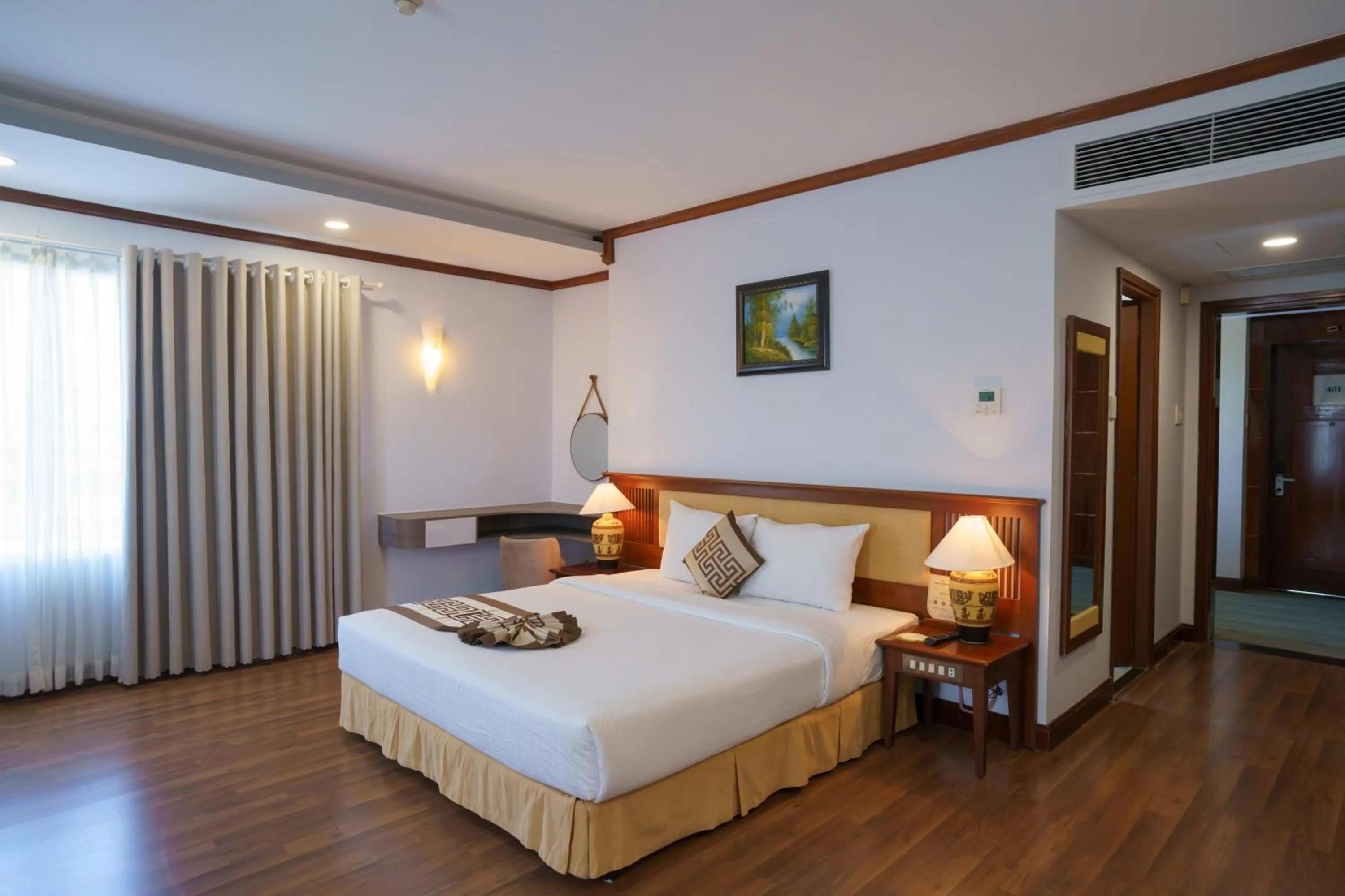 Bed in Saigon - Ninh Chu Hotel & Resort