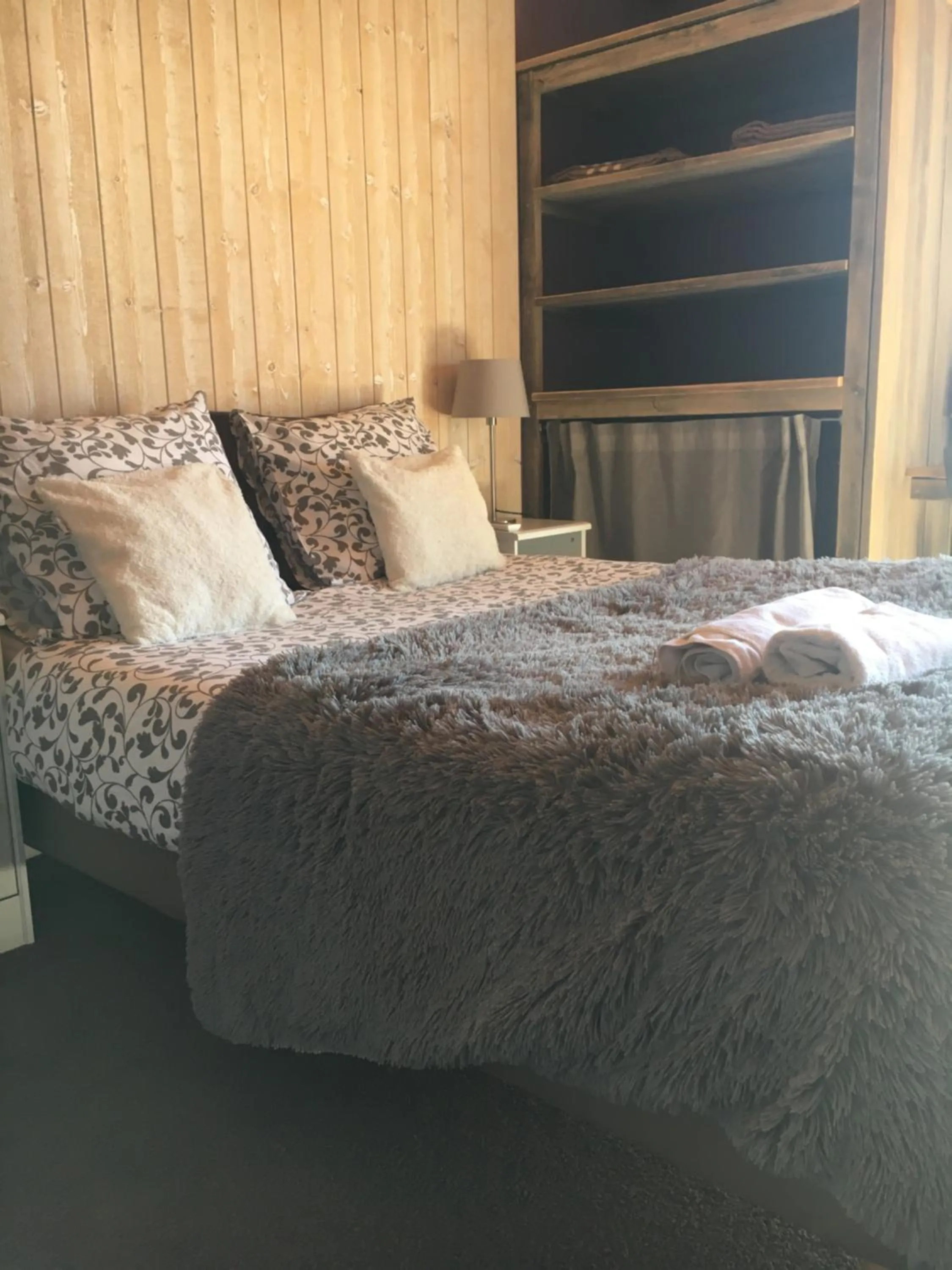 Bedroom in Hotel Le Beau Site