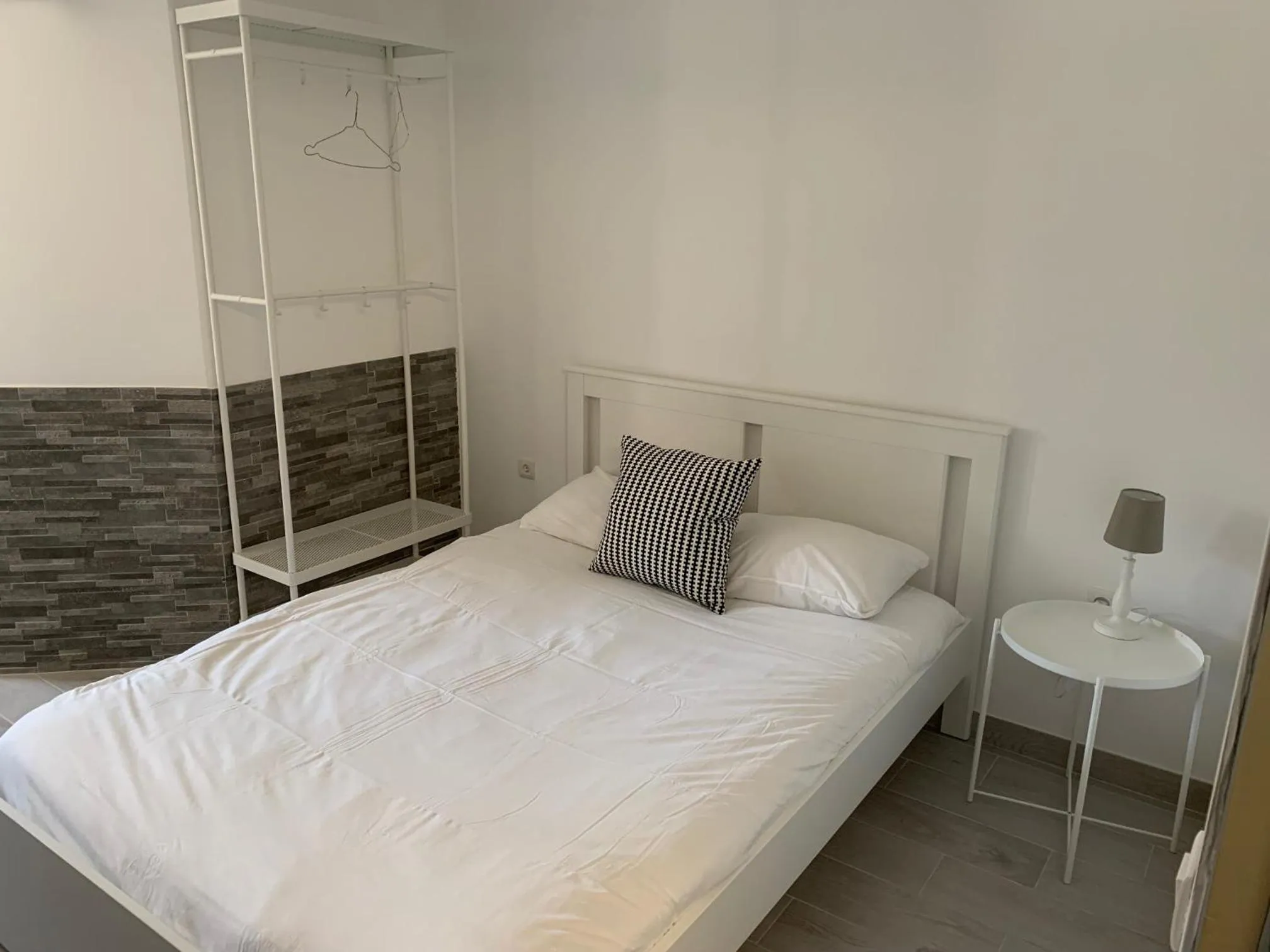 Photo of the whole room, Bed in Aix Hotel