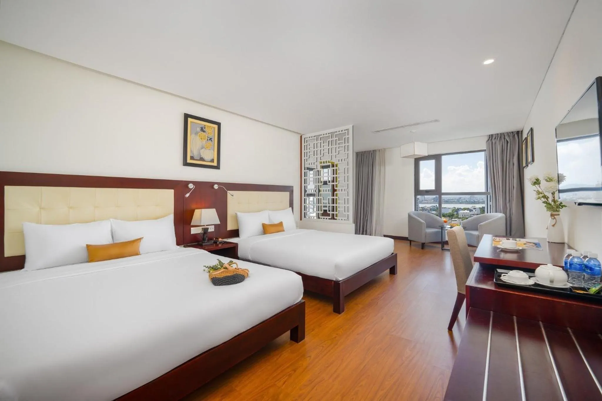 Photo of the whole room, Bed in Gemma Hotel & Apartment Near Dragon Bridge