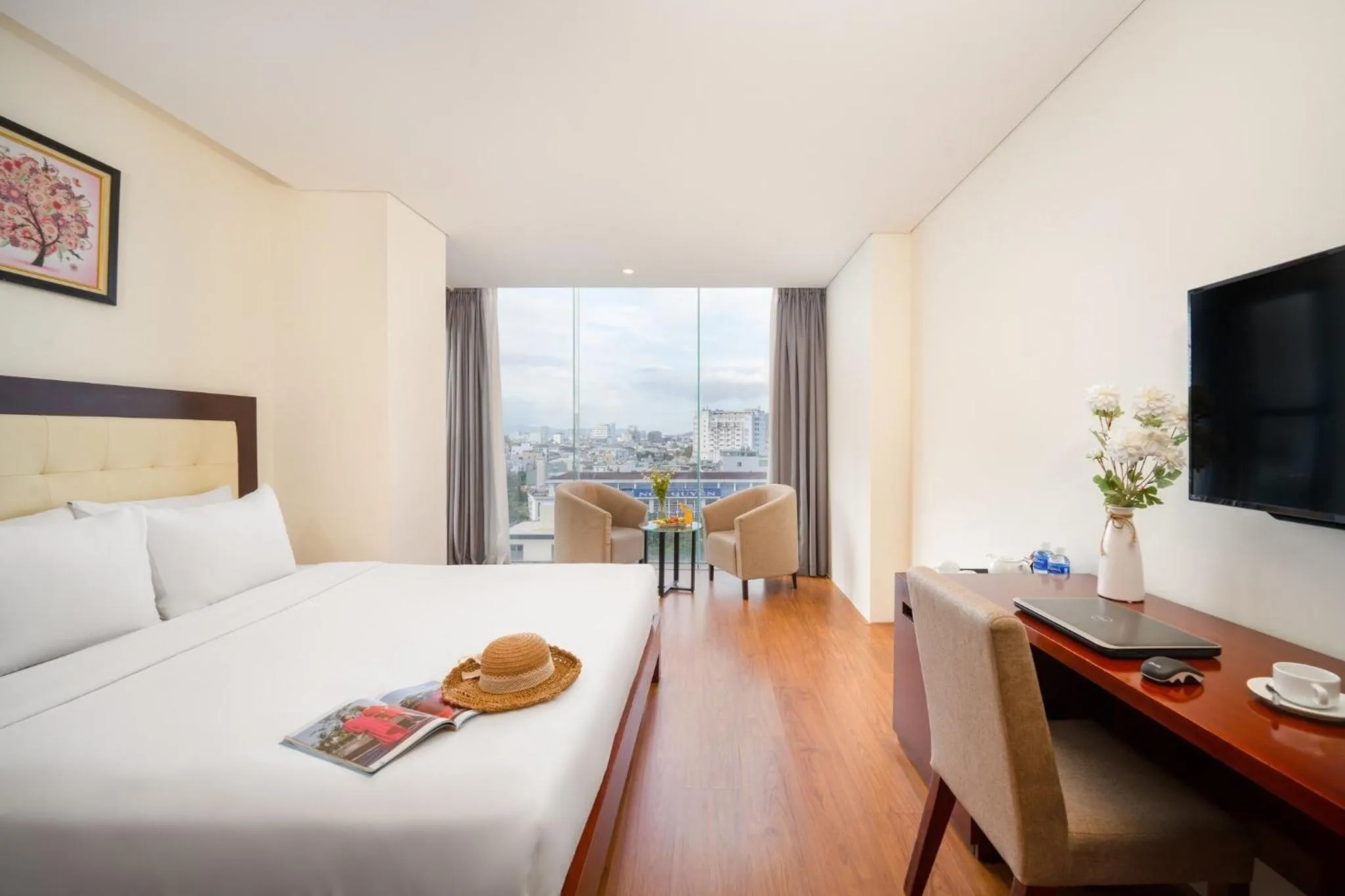 Photo of the whole room, Bed in Gemma Hotel & Apartment Near Dragon Bridge