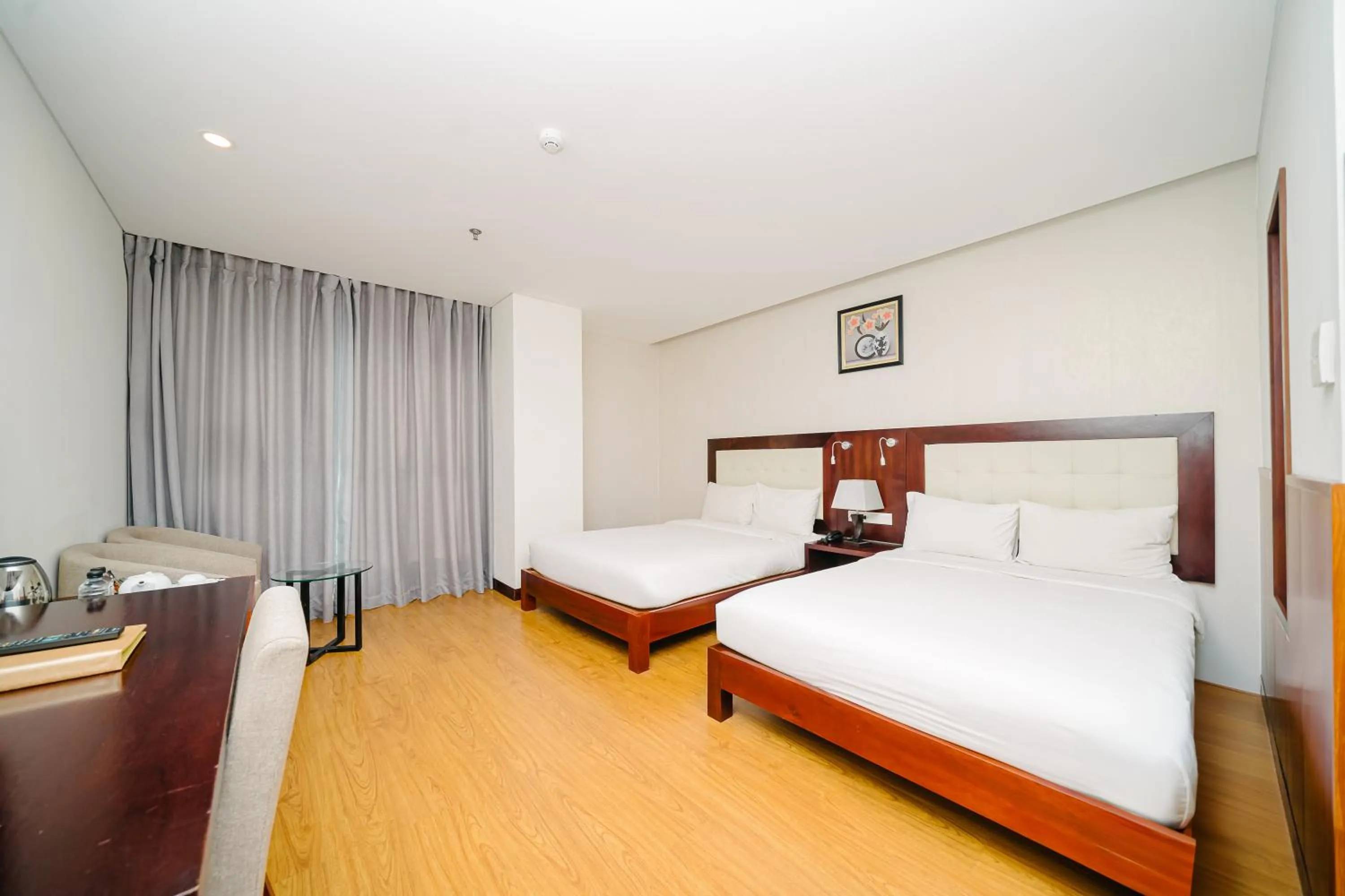 Photo of the whole room, Bed in Gemma Hotel & Apartment Near Dragon Bridge