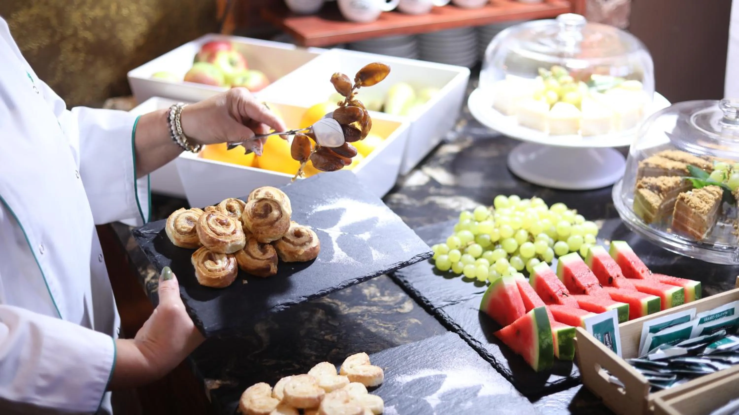 Breakfast in BEST WESTERN Santakos Hotel