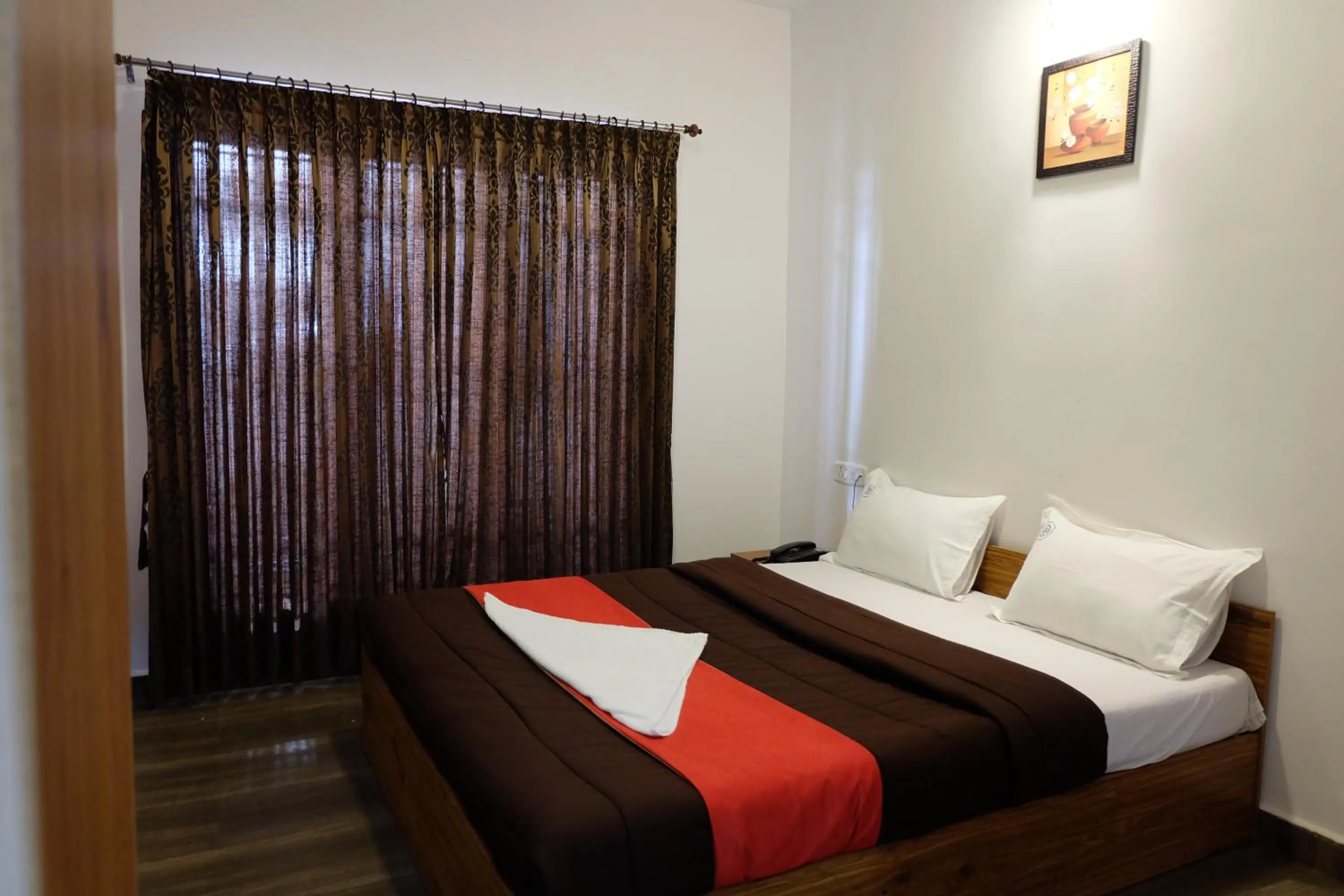 Bed in Rosepark Residency