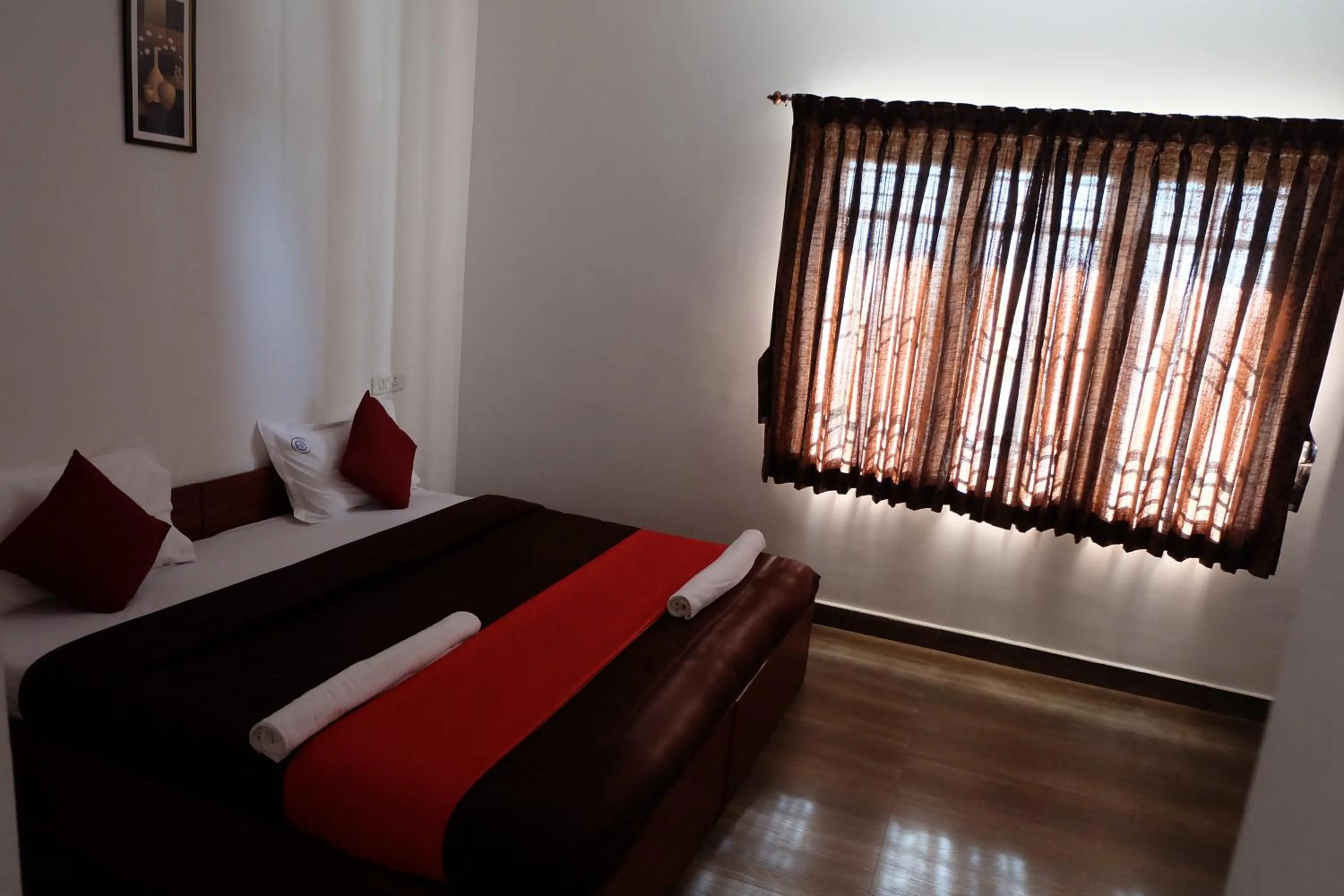 Bed in Rosepark Residency